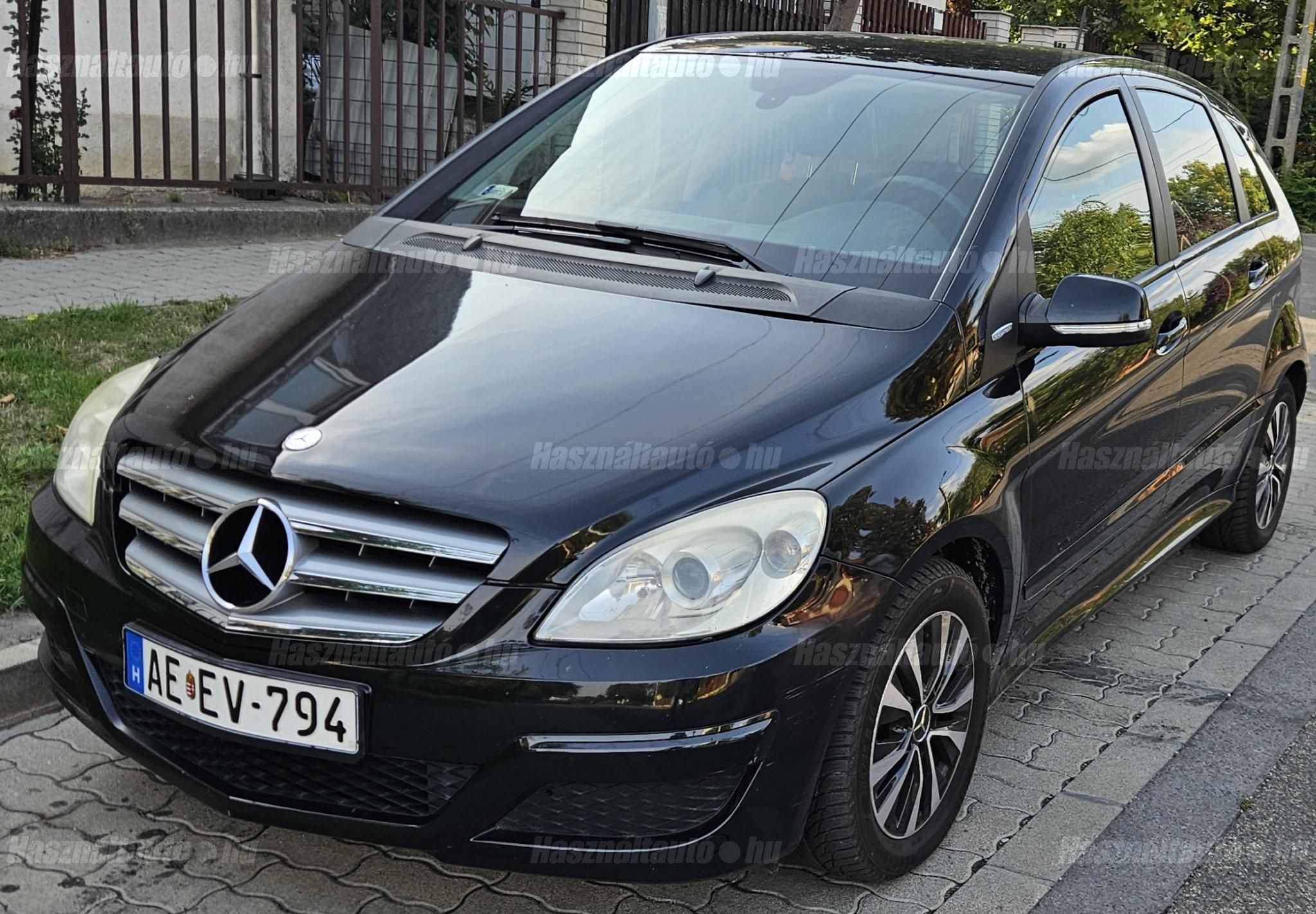 MERCEDES-BENZ B 160 2009/6 - 1