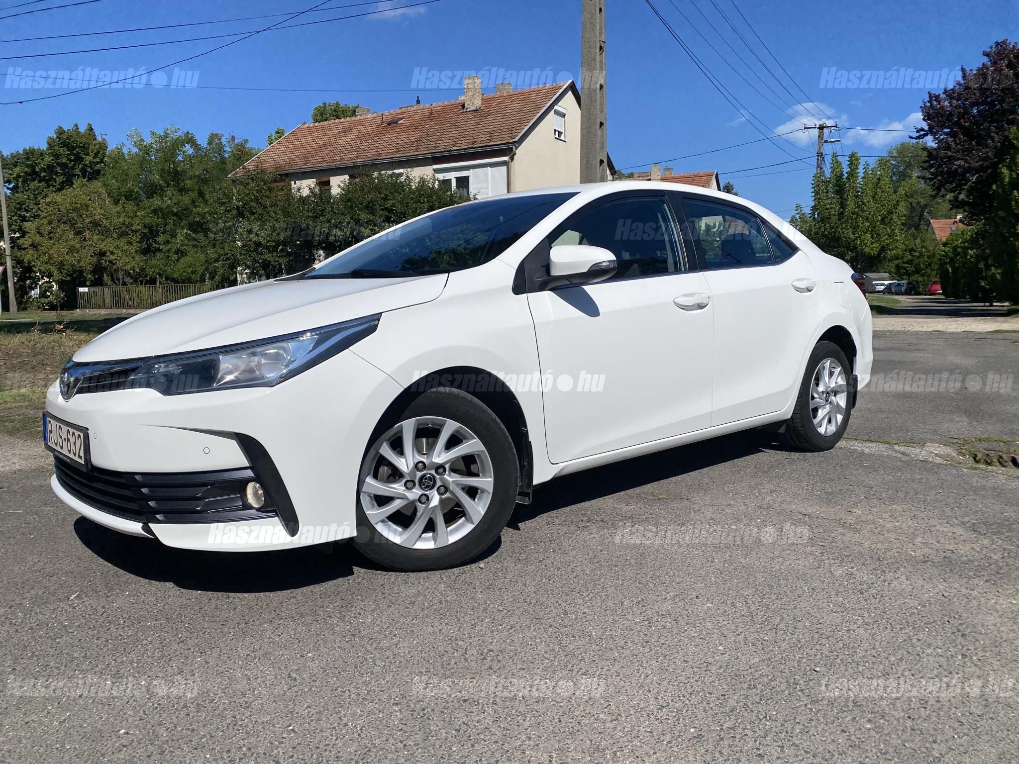TOYOTA COROLLA 2019/3 - 1