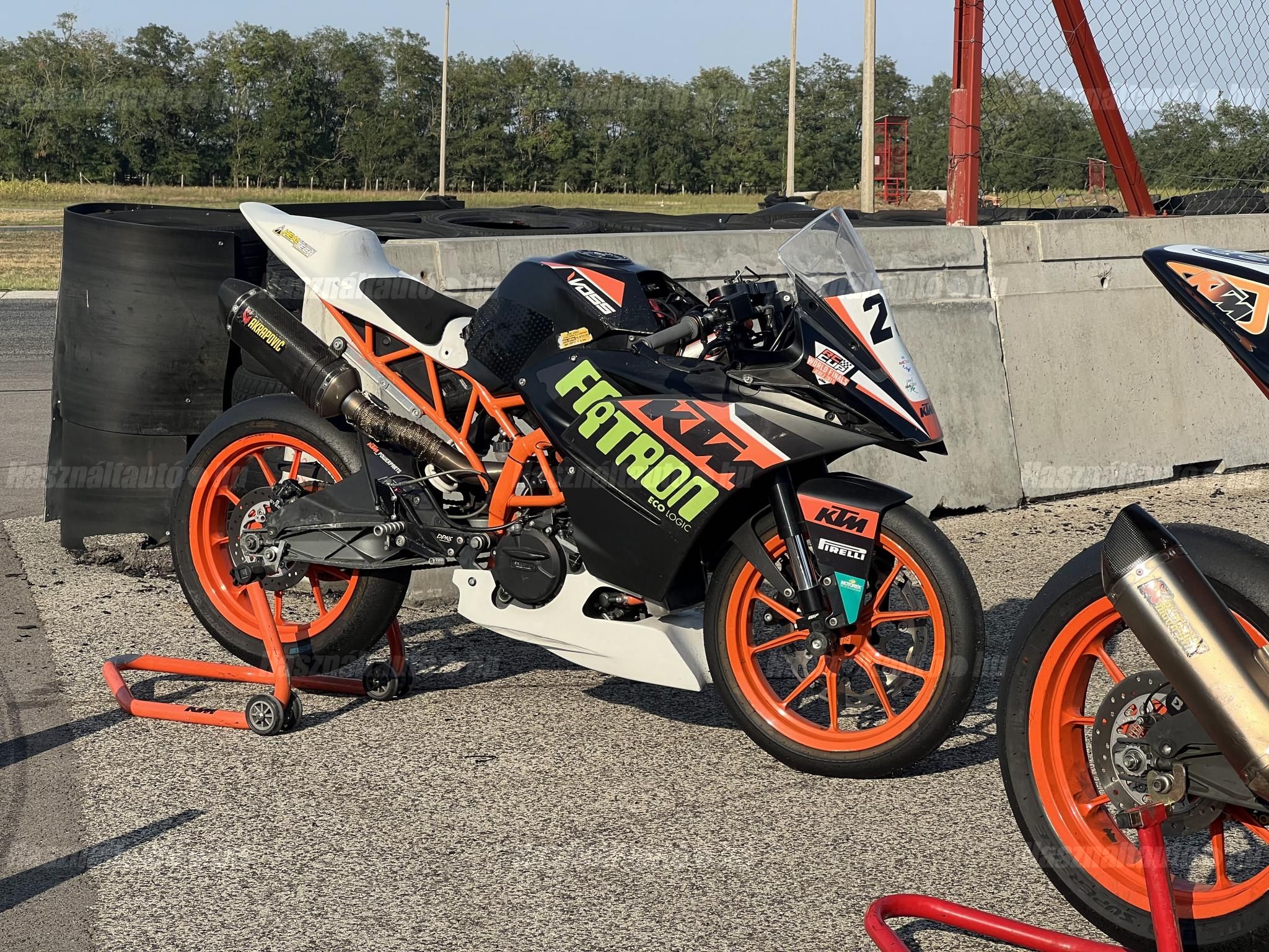 KTM RC 390 2015 - 1