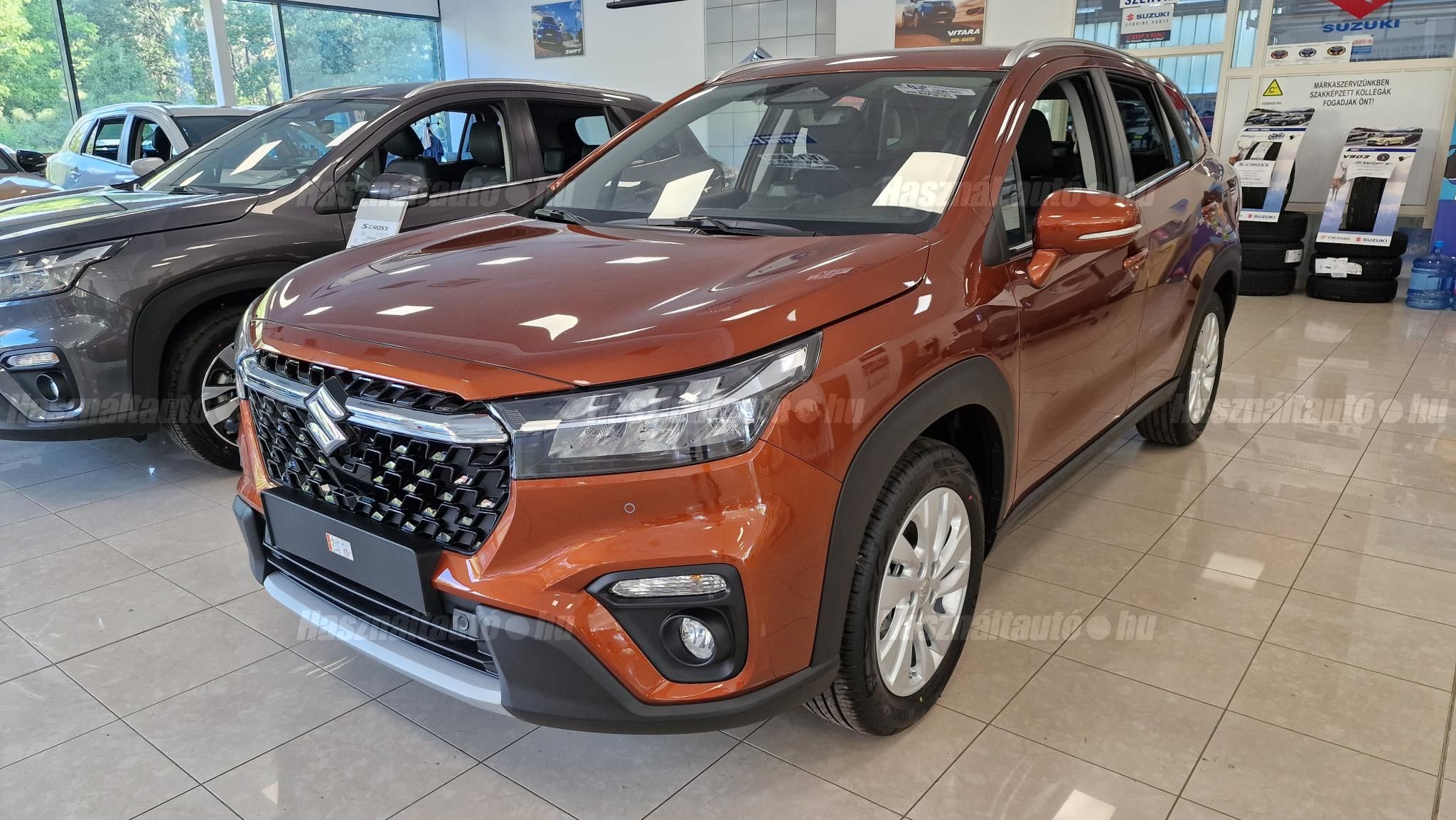 SUZUKI S-CROSS 2025 - 1