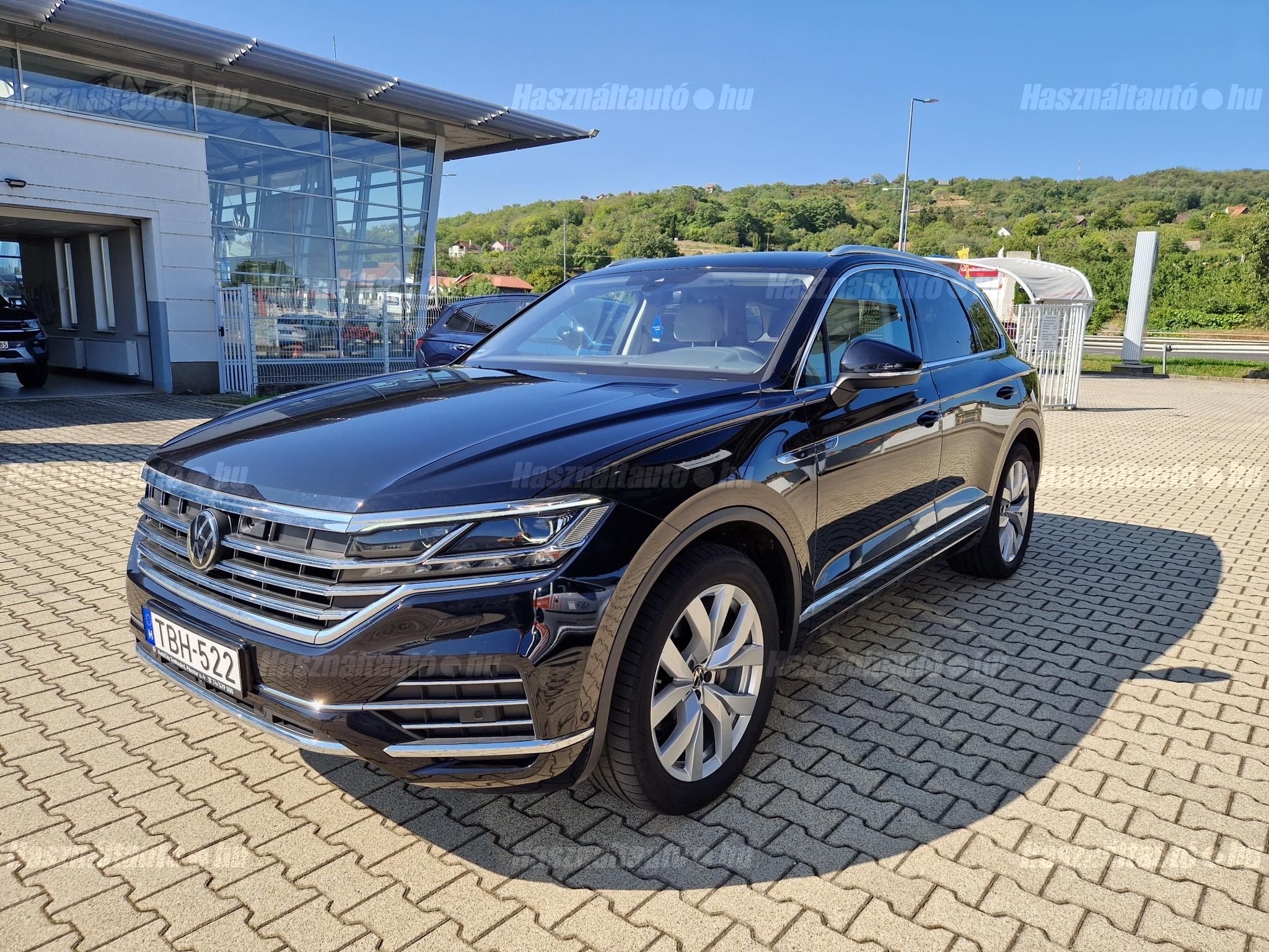 VOLKSWAGEN TOUAREG 2022/1 - 1
