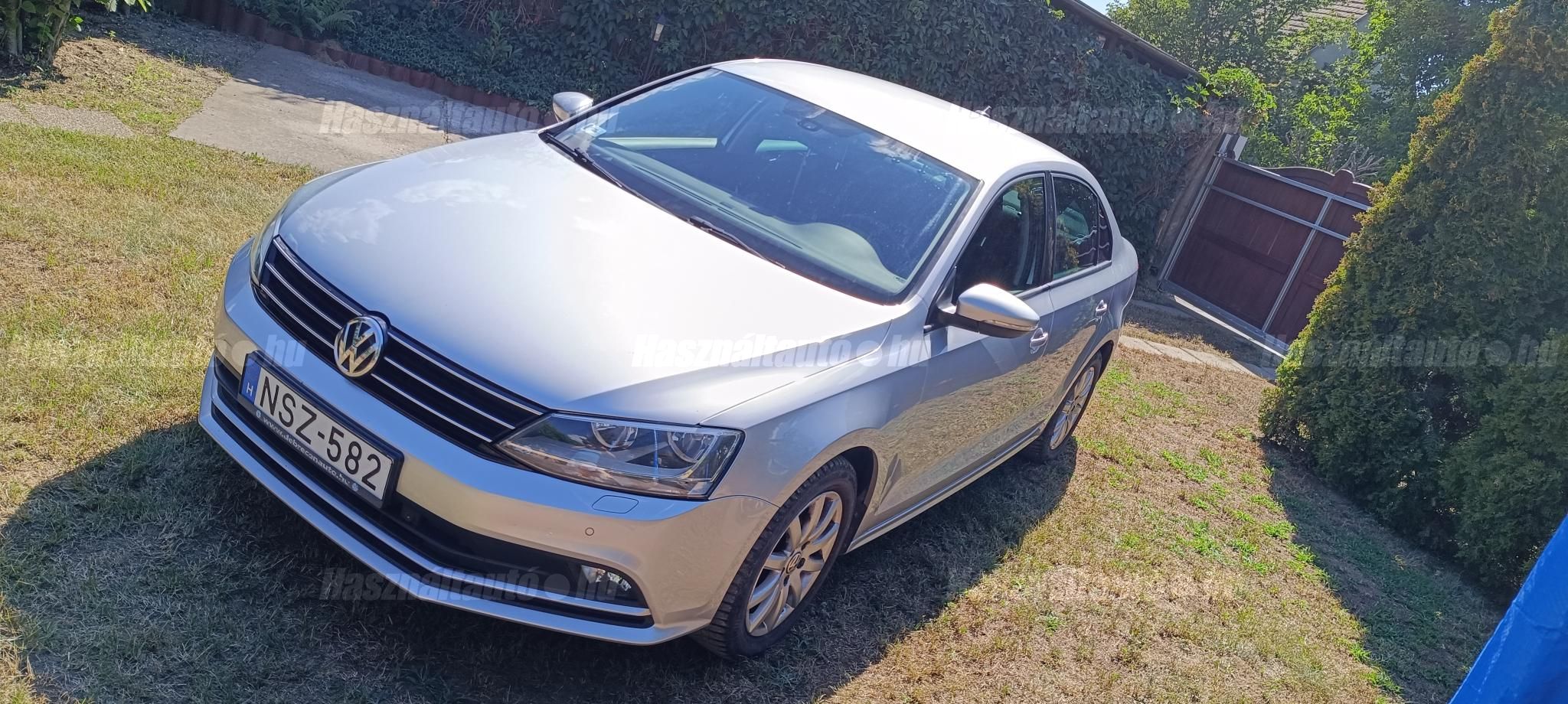 VOLKSWAGEN JETTA 2016/9 - 1