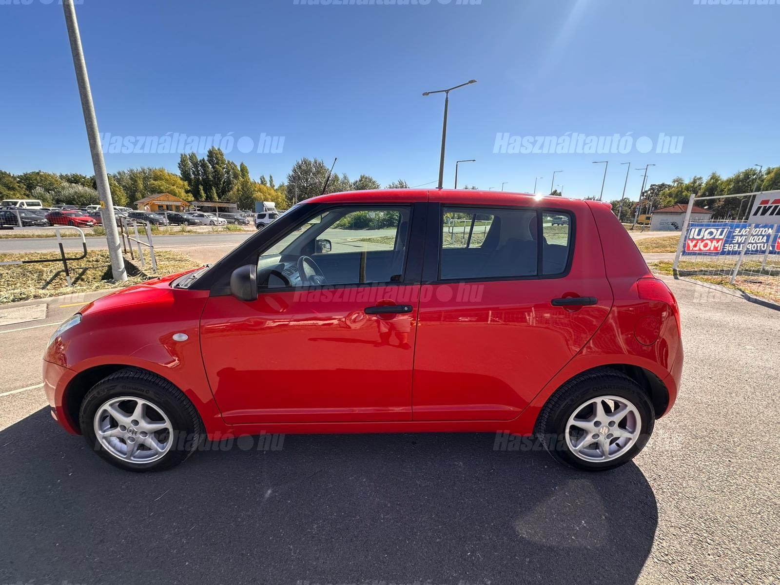 SUZUKI SWIFT 2010/3 - 1