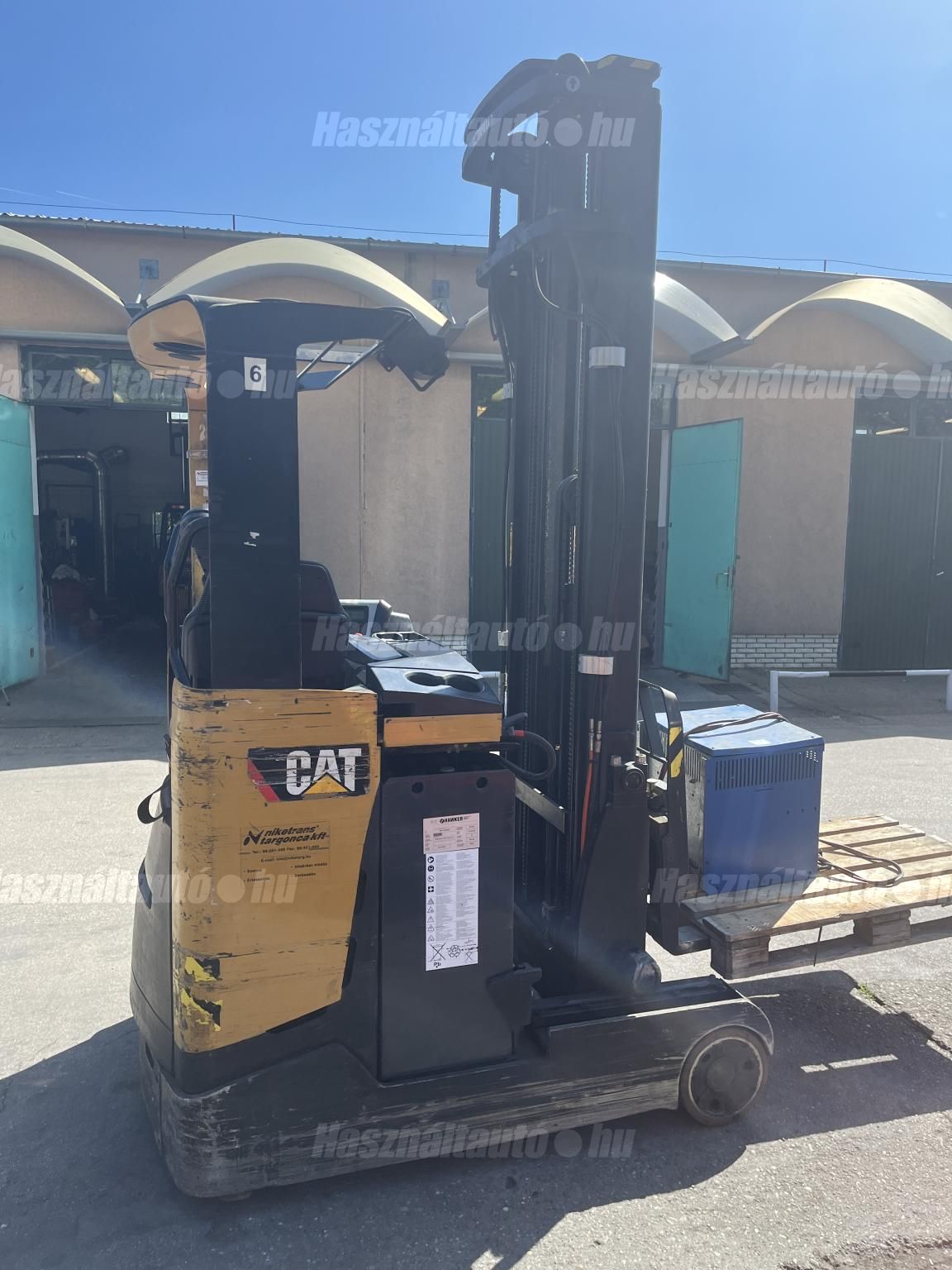 CATERPILLAR 2008 - 1