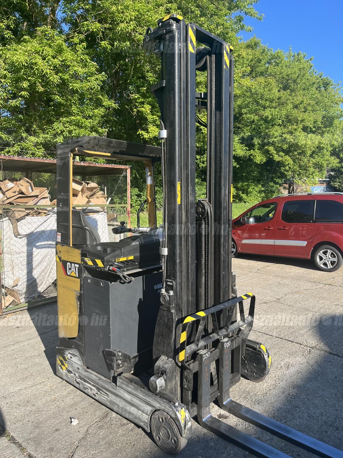 CATERPILLAR 2014 - 1