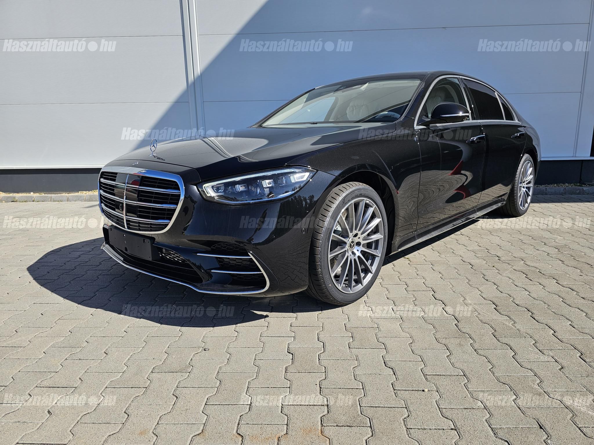 MERCEDES-BENZ S 350 2025 - 1