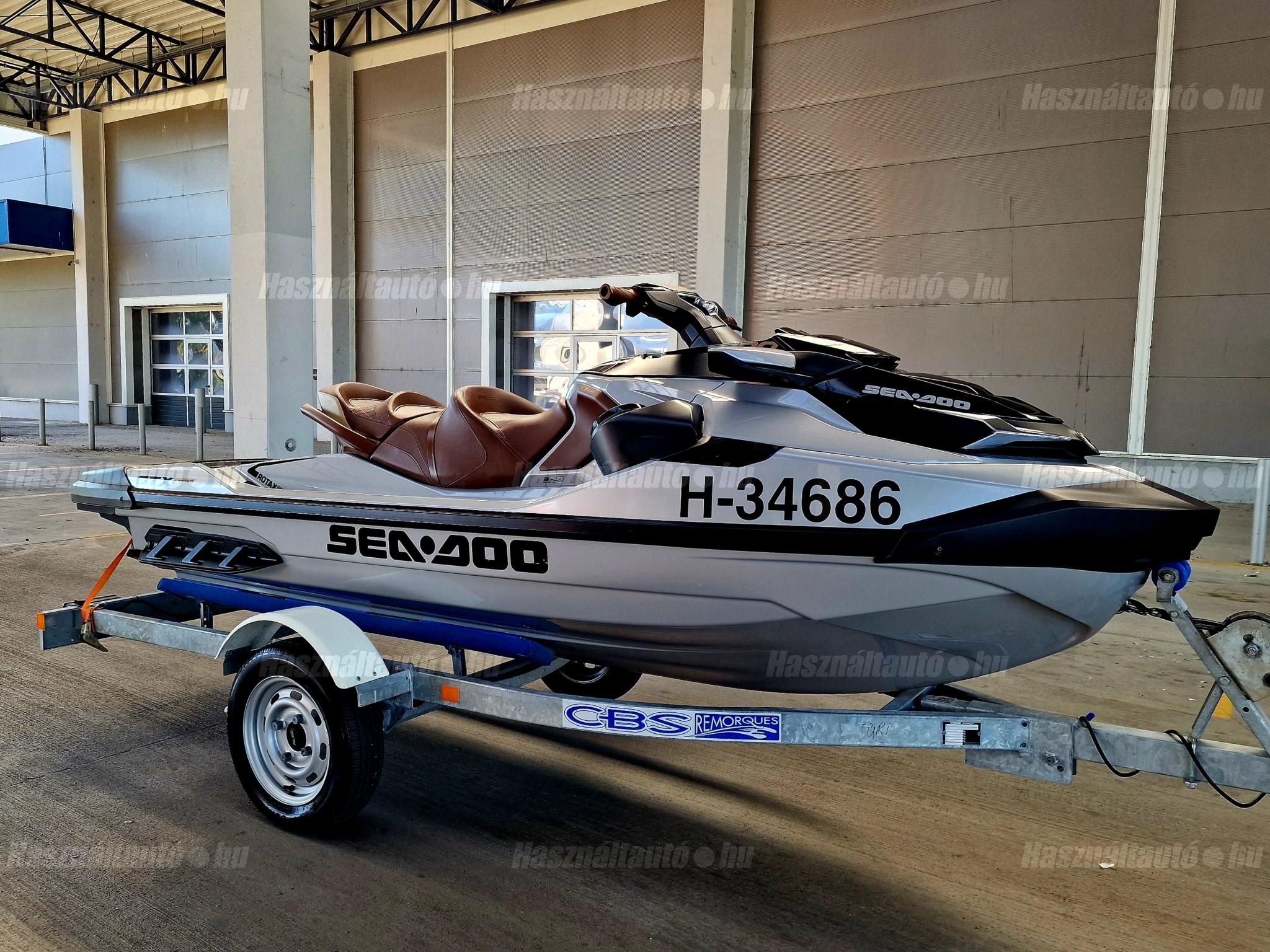 SEA-DOO 2018/12 - 1