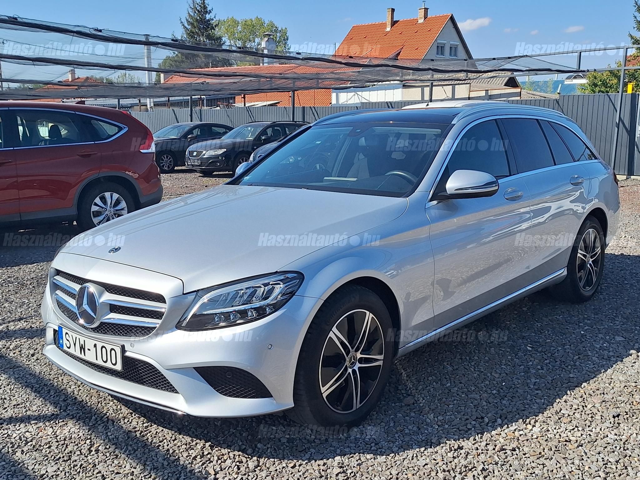 MERCEDES-BENZ C-OSZTÁLY 2019/2 - 1