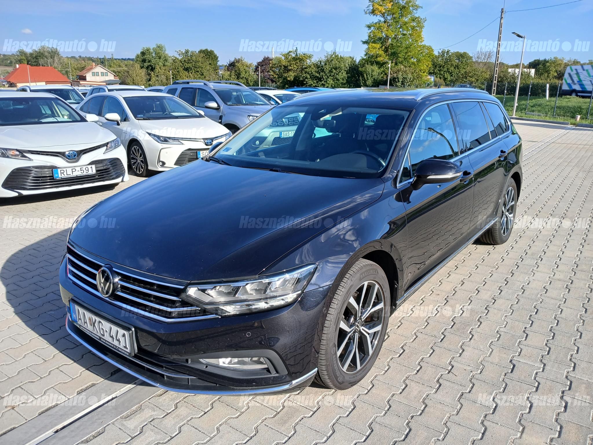 VOLKSWAGEN PASSAT 2022/7 - 1