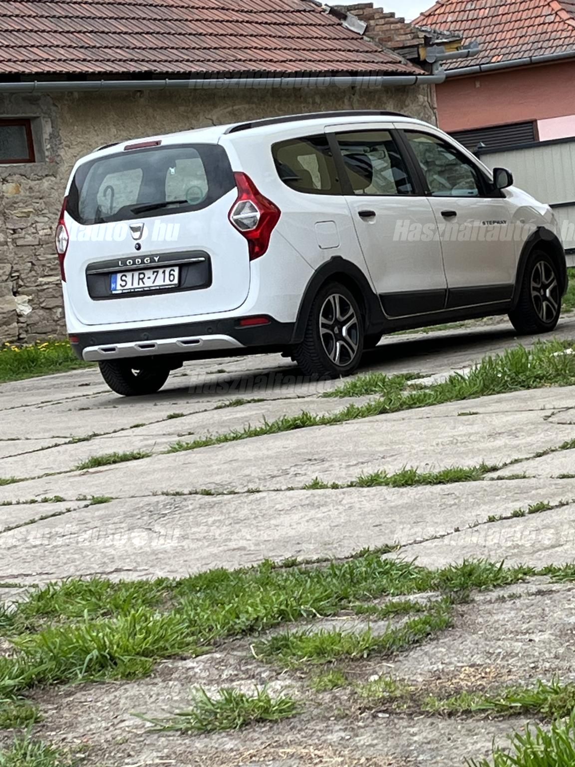 DACIA LODGY 2020/10 - 1