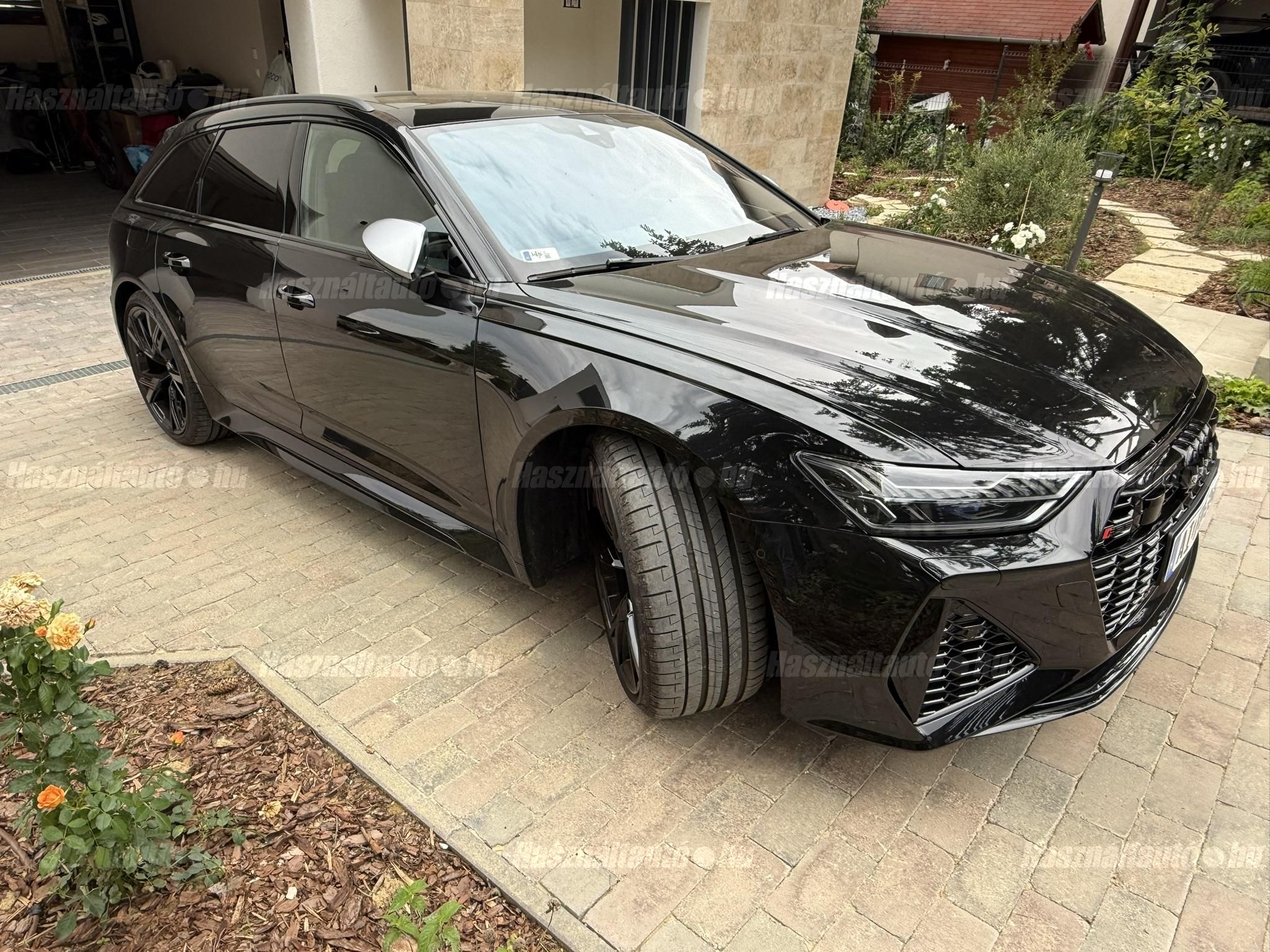 AUDI RS6 2024/10 - 1