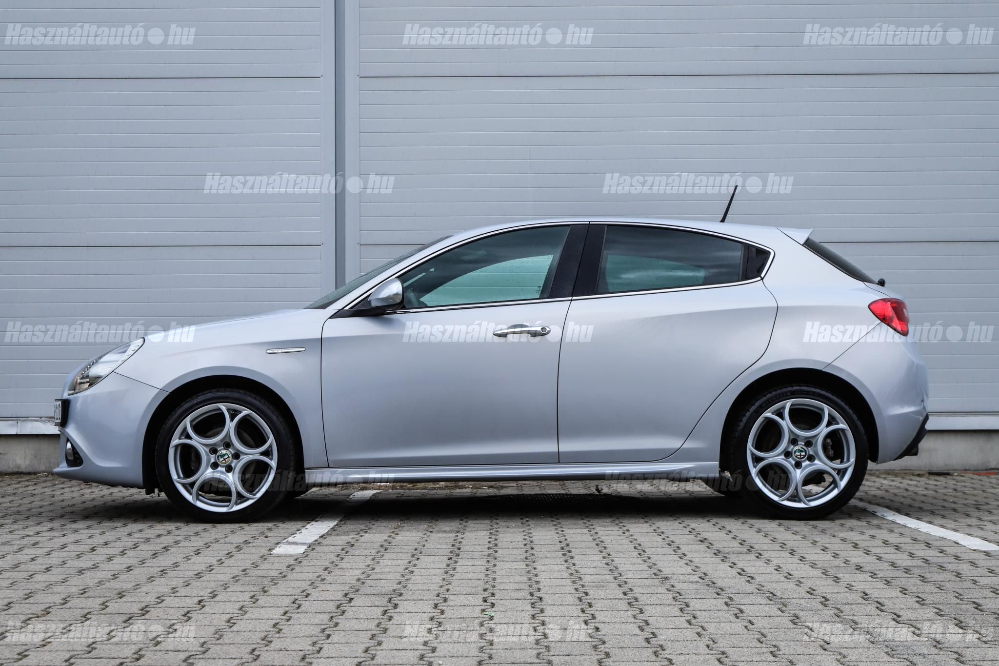 ALFA ROMEO GIULIETTA 2014/9 - 1