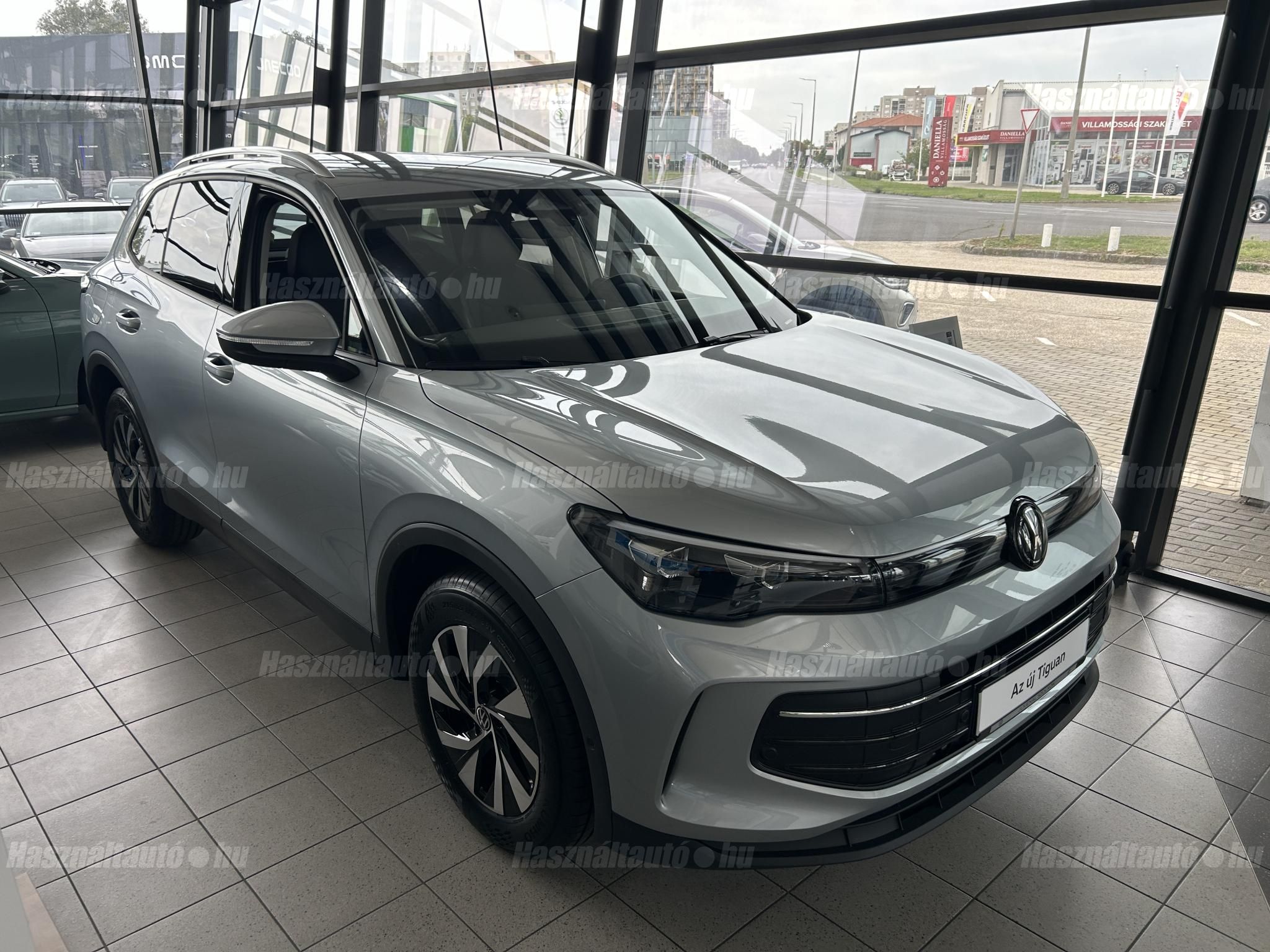 VOLKSWAGEN TIGUAN 2025 - 1