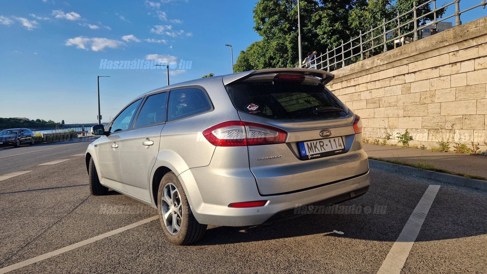 FORD MONDEO 2013/6 - 1