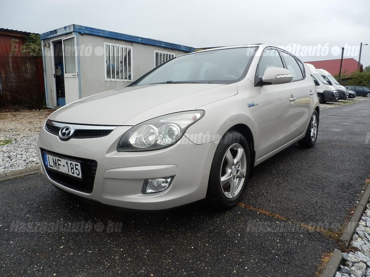 HYUNDAI I30 2010/1 - 1