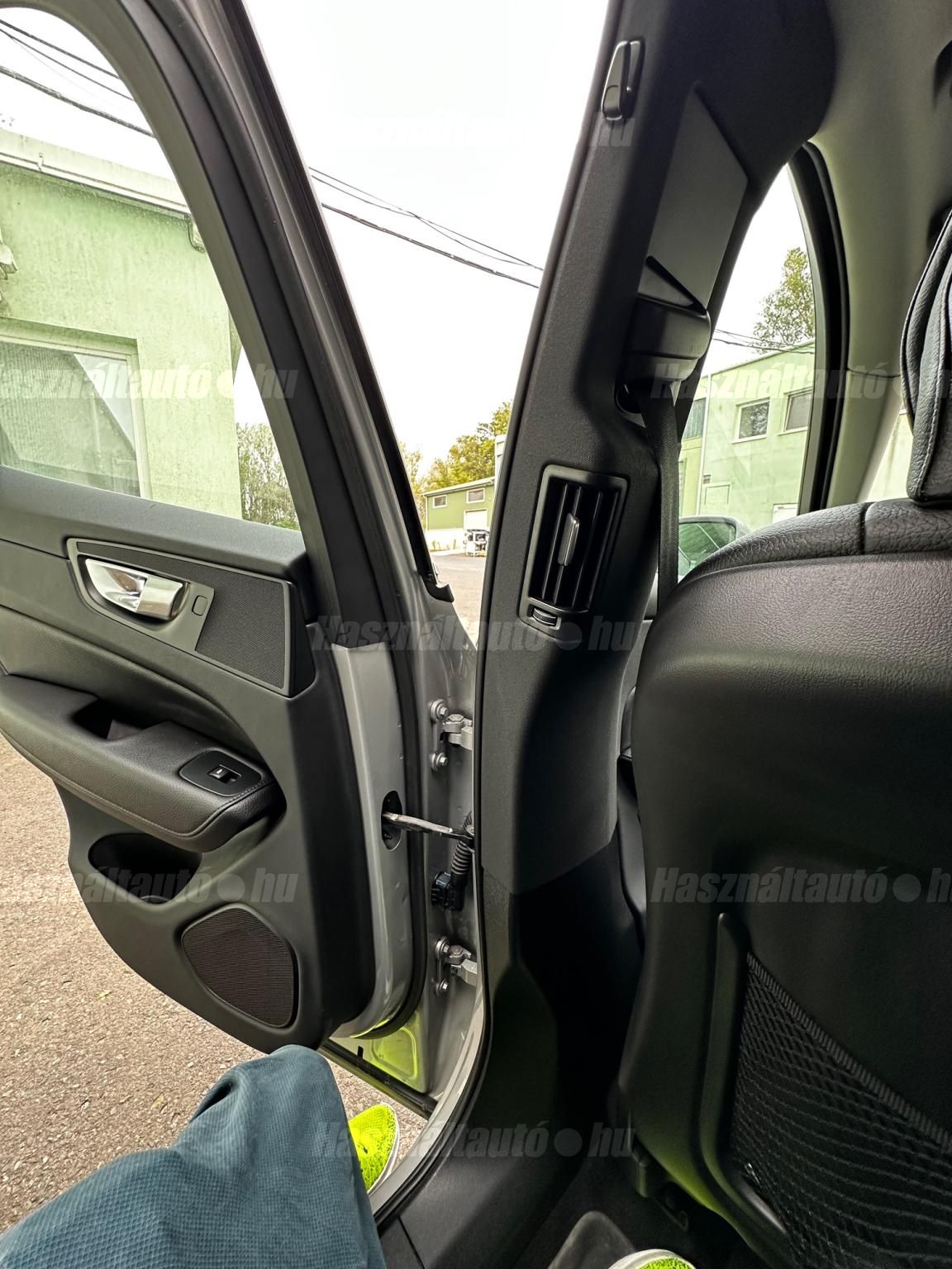 VOLVO XC60 2022/1 - 1