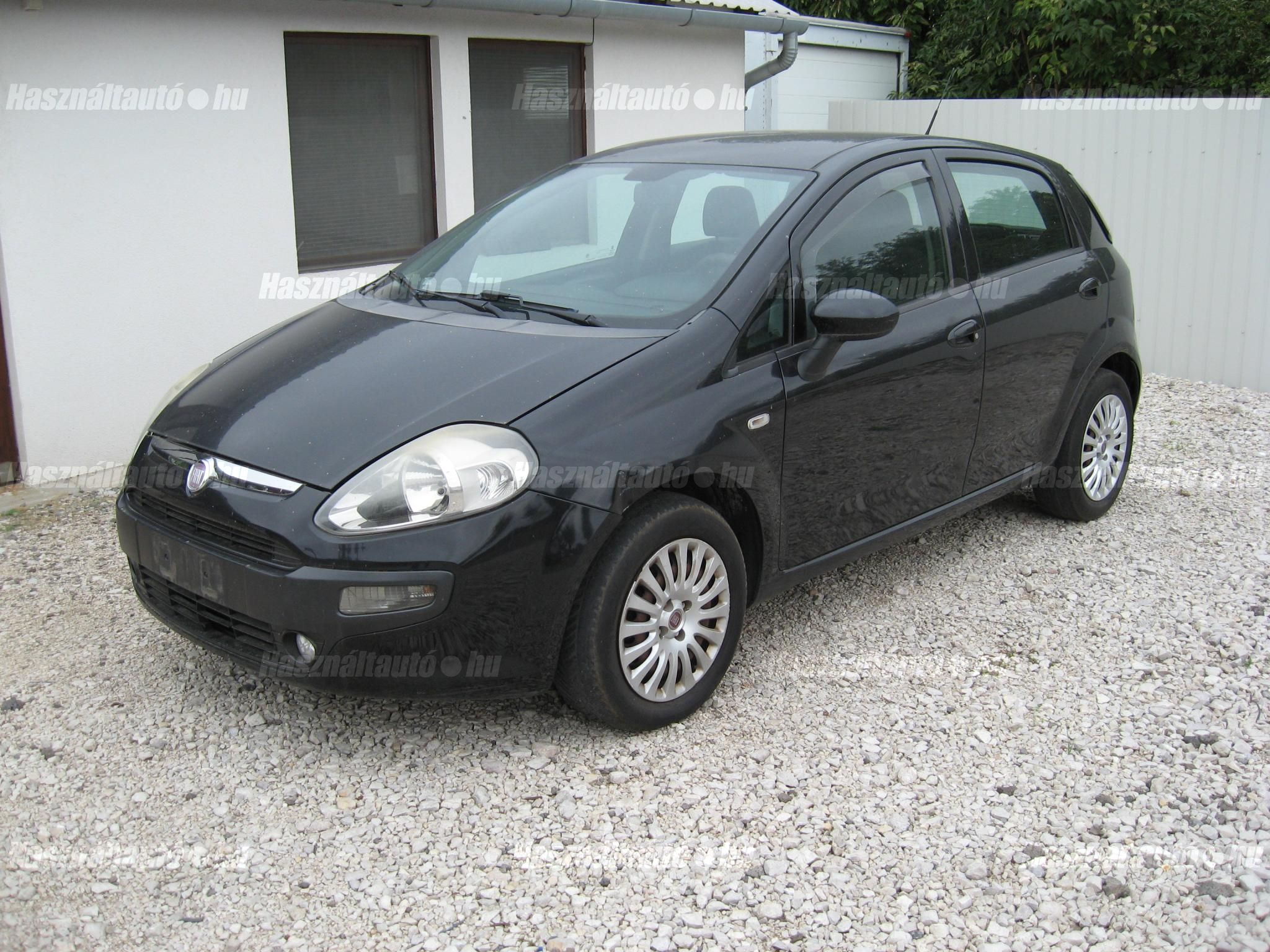 FIAT PUNTO 2010/6 - 1