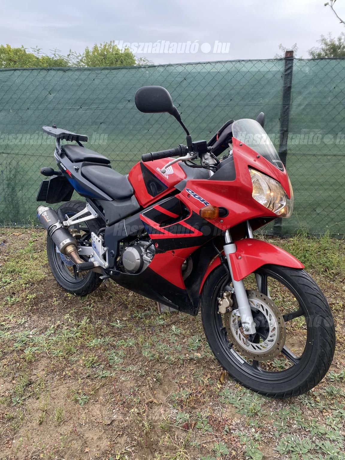 HONDA CBR 125 R 2004/11 - 1