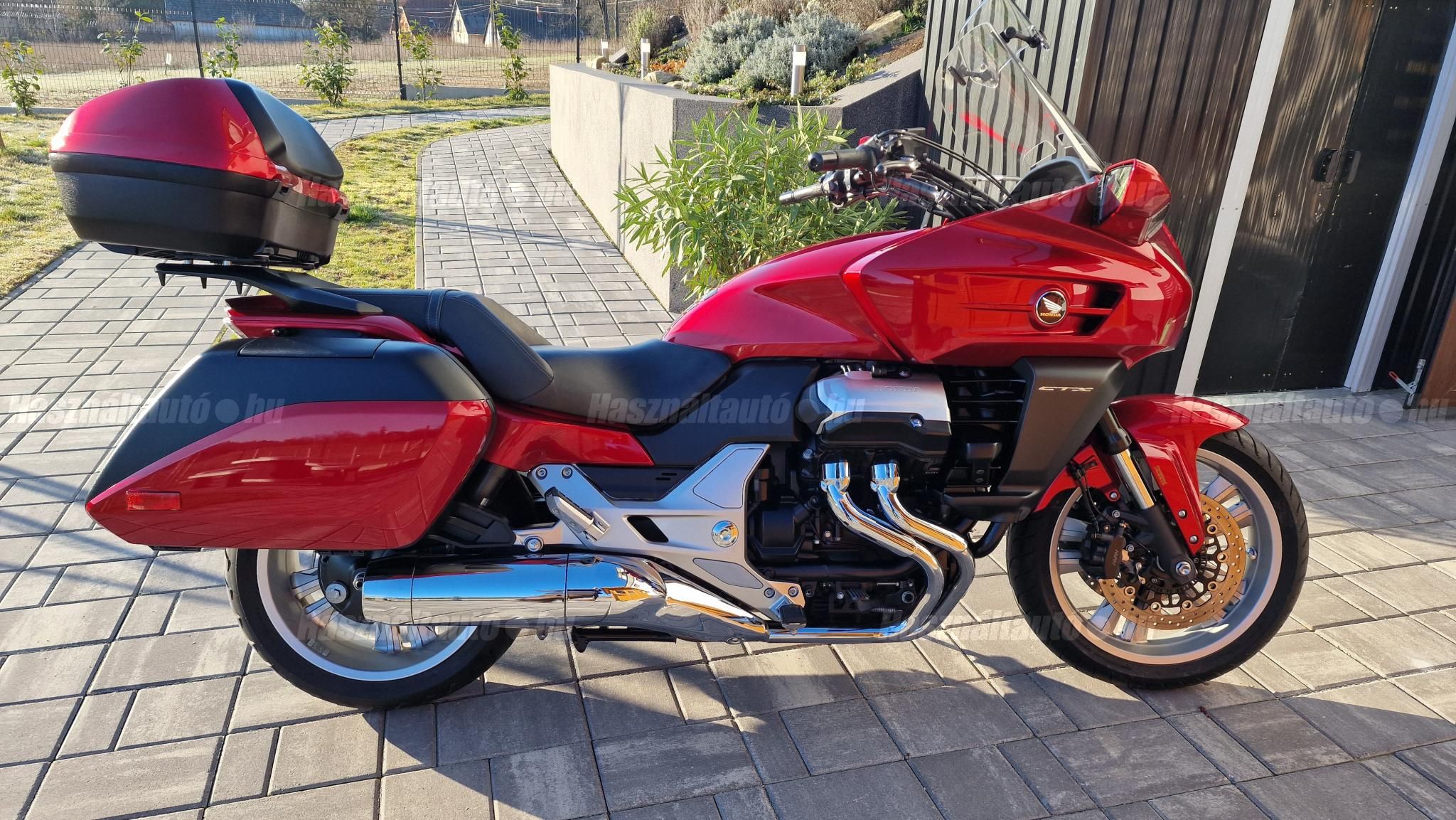 HONDA CTX 1300 2014/6 - 1