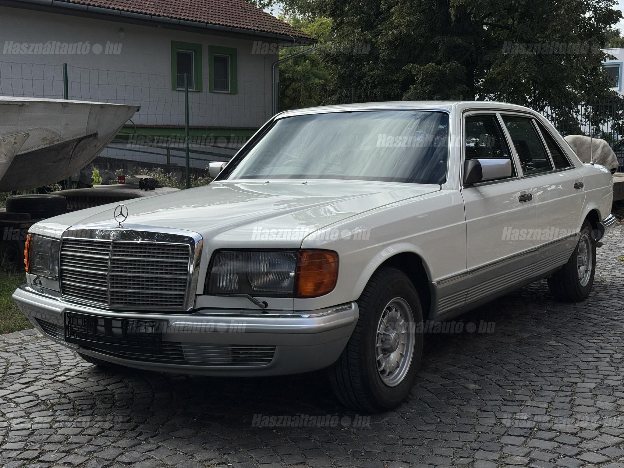 MERCEDES-BENZ W 126 1983/2 - 1