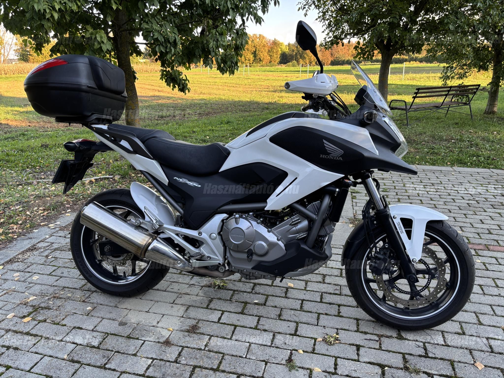 HONDA NC 700 X 2012/10 - 1