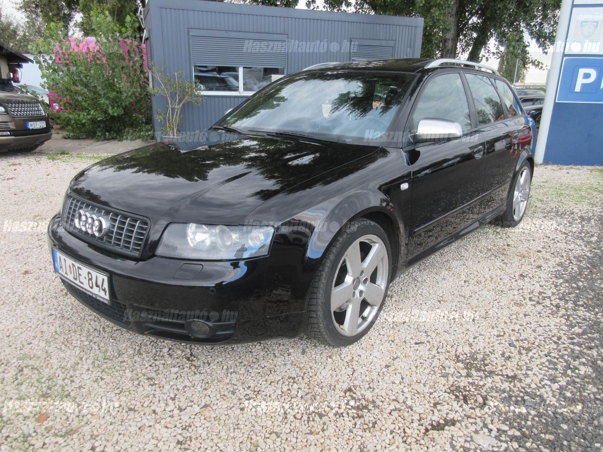 AUDI A4 2004/4 - 1