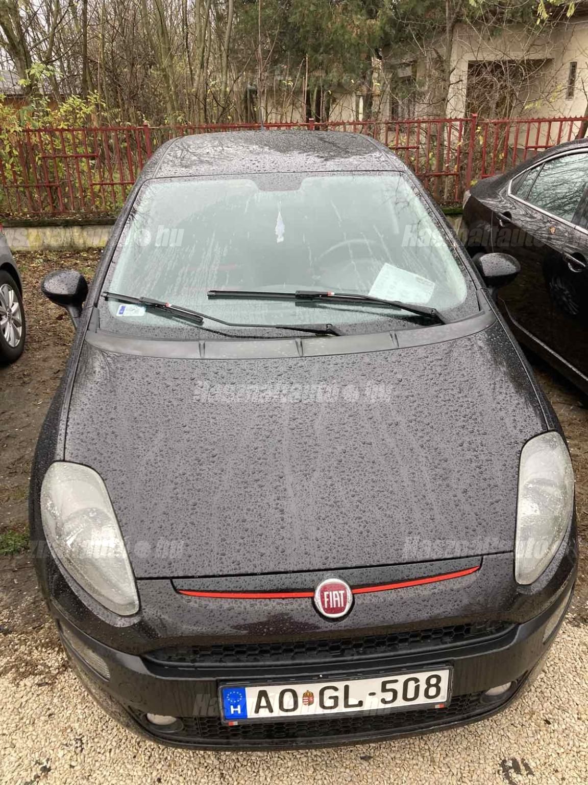 FIAT PUNTO 2010/9 - 1
