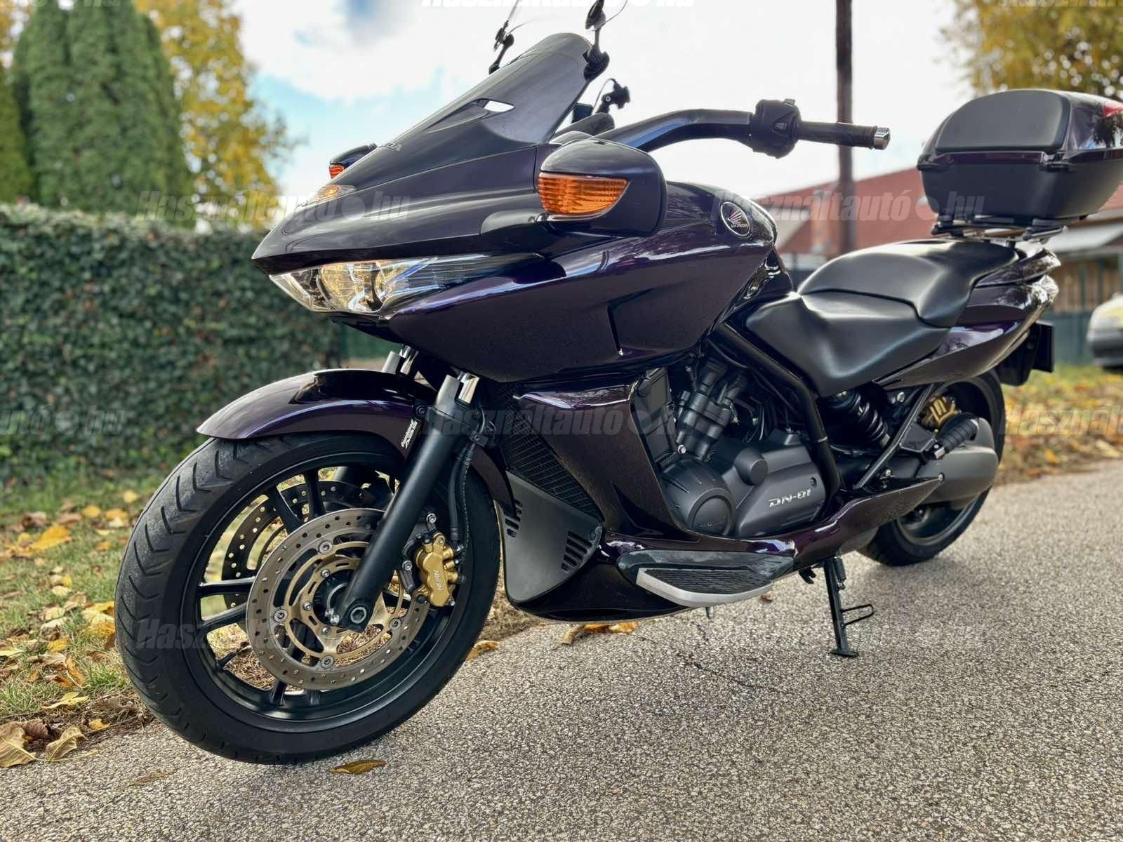 HONDA DN-01 2009/4 - 1