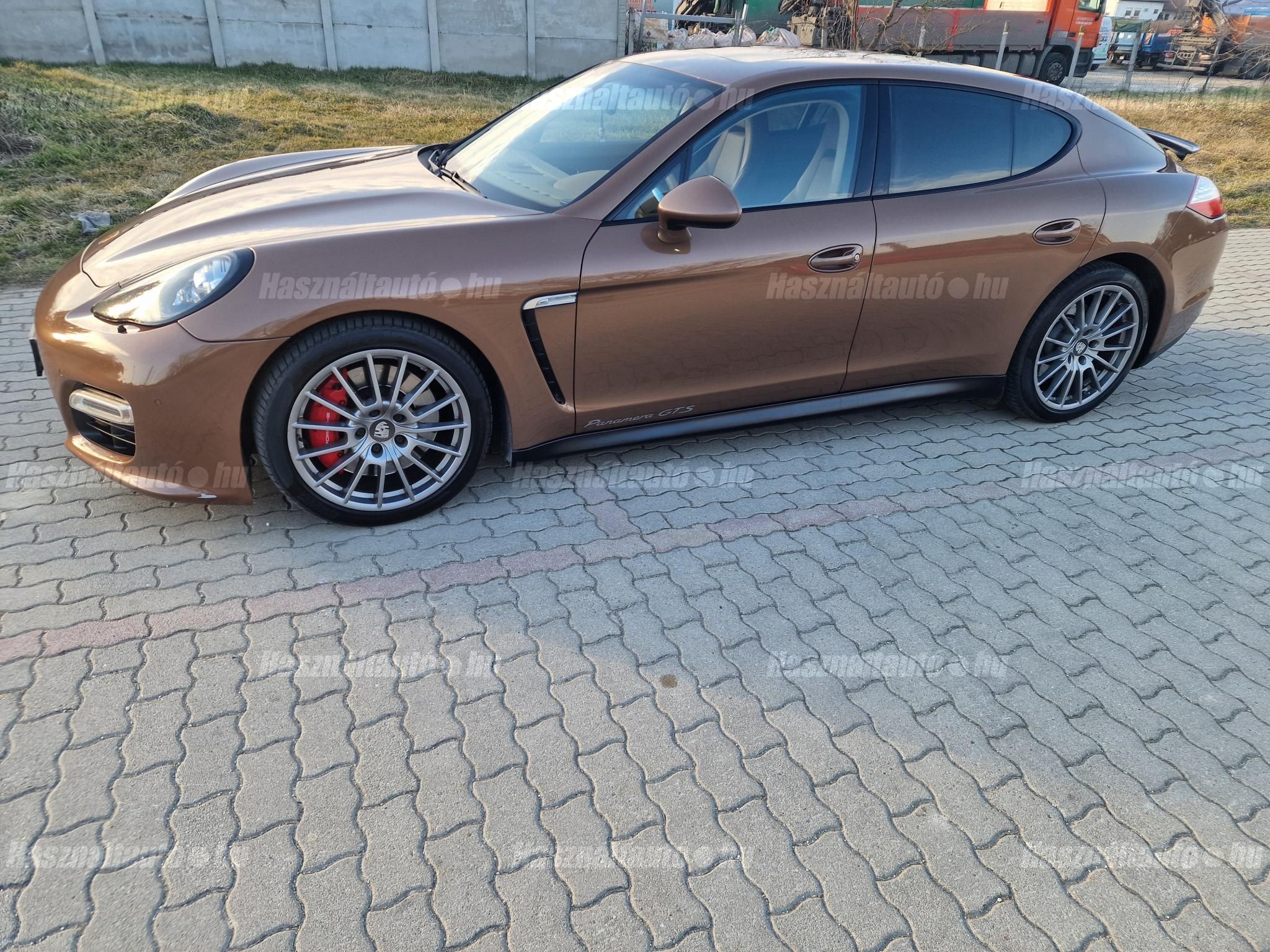 PORSCHE PANAMERA 2012/5 - 1