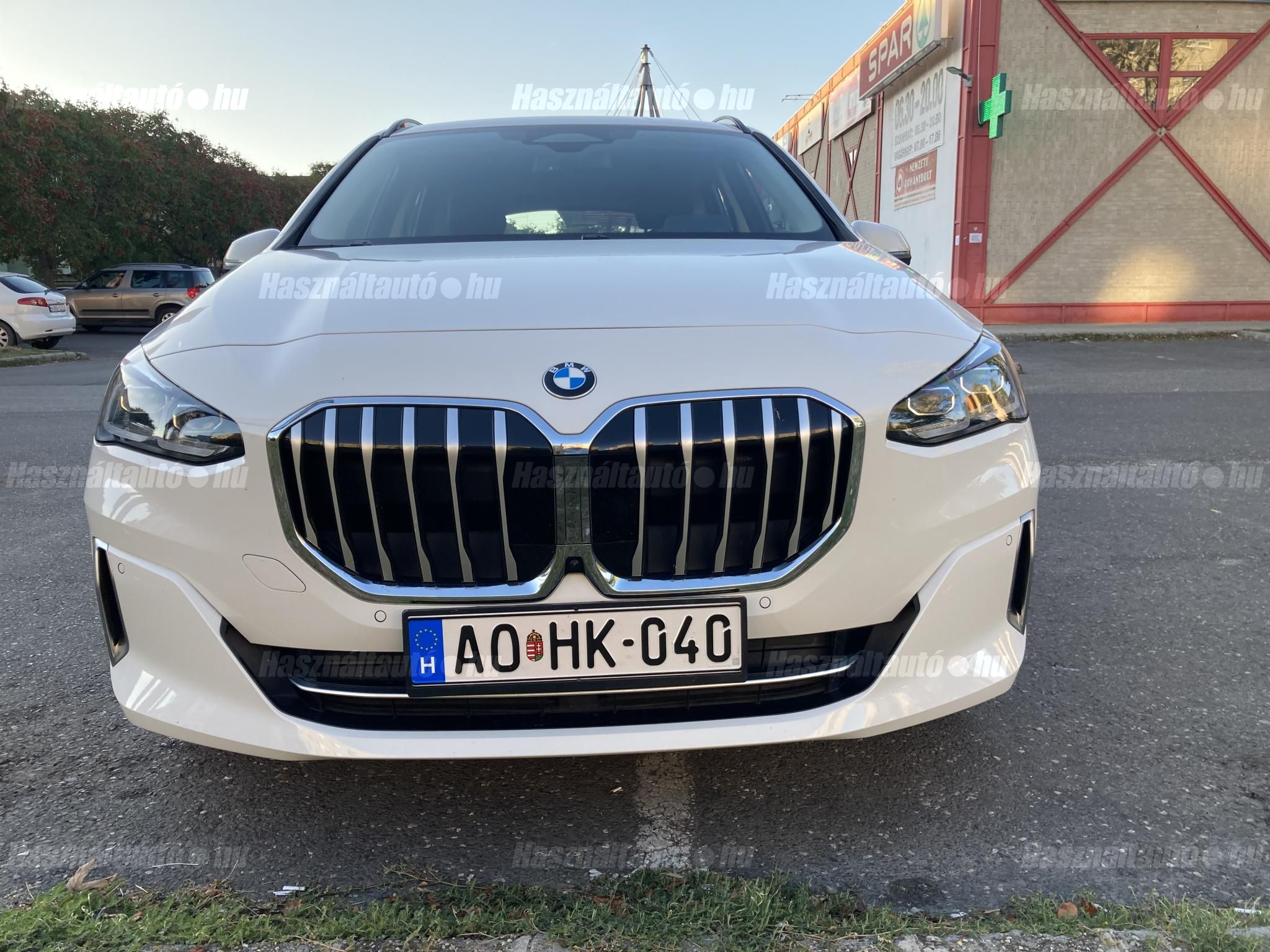 BMW 218 2024/5 - 1