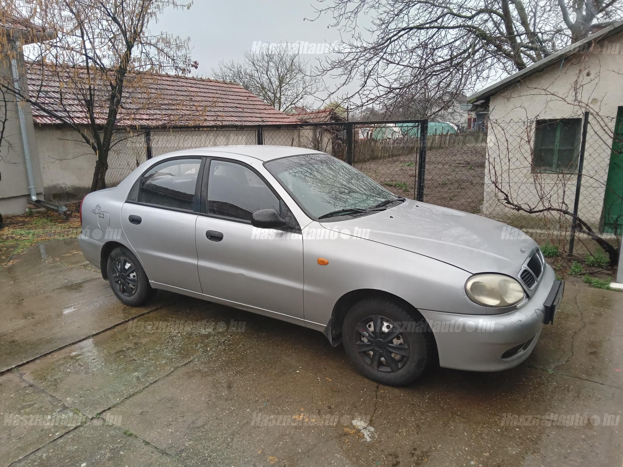 DAEWOO LANOS 2002/2 - 1