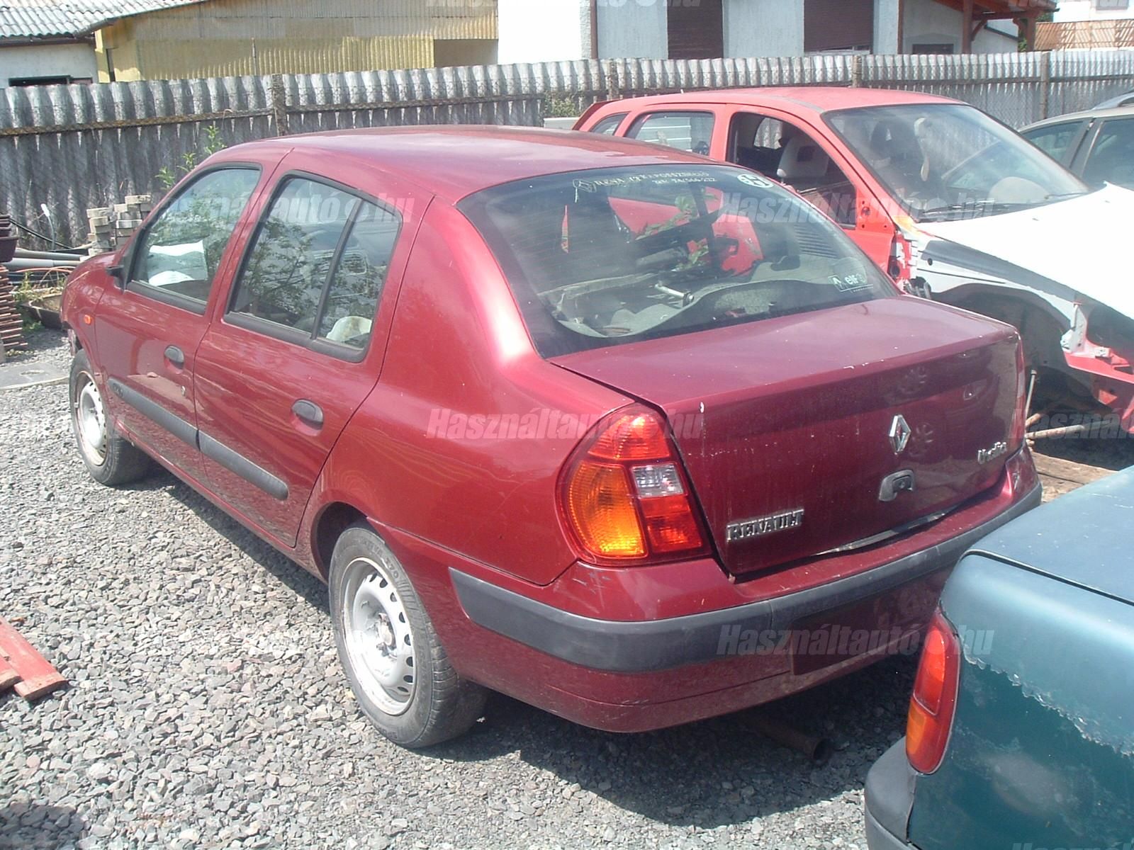 RENAULT THALIA 2003/4 - 1