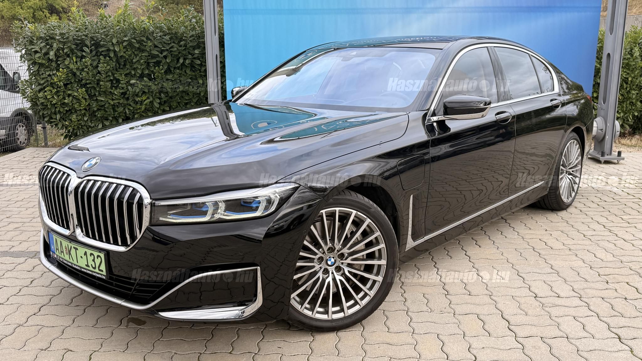 BMW 745 2020/7 - 1