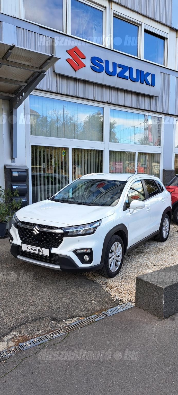 SUZUKI S-CROSS 2024/10 - 1
