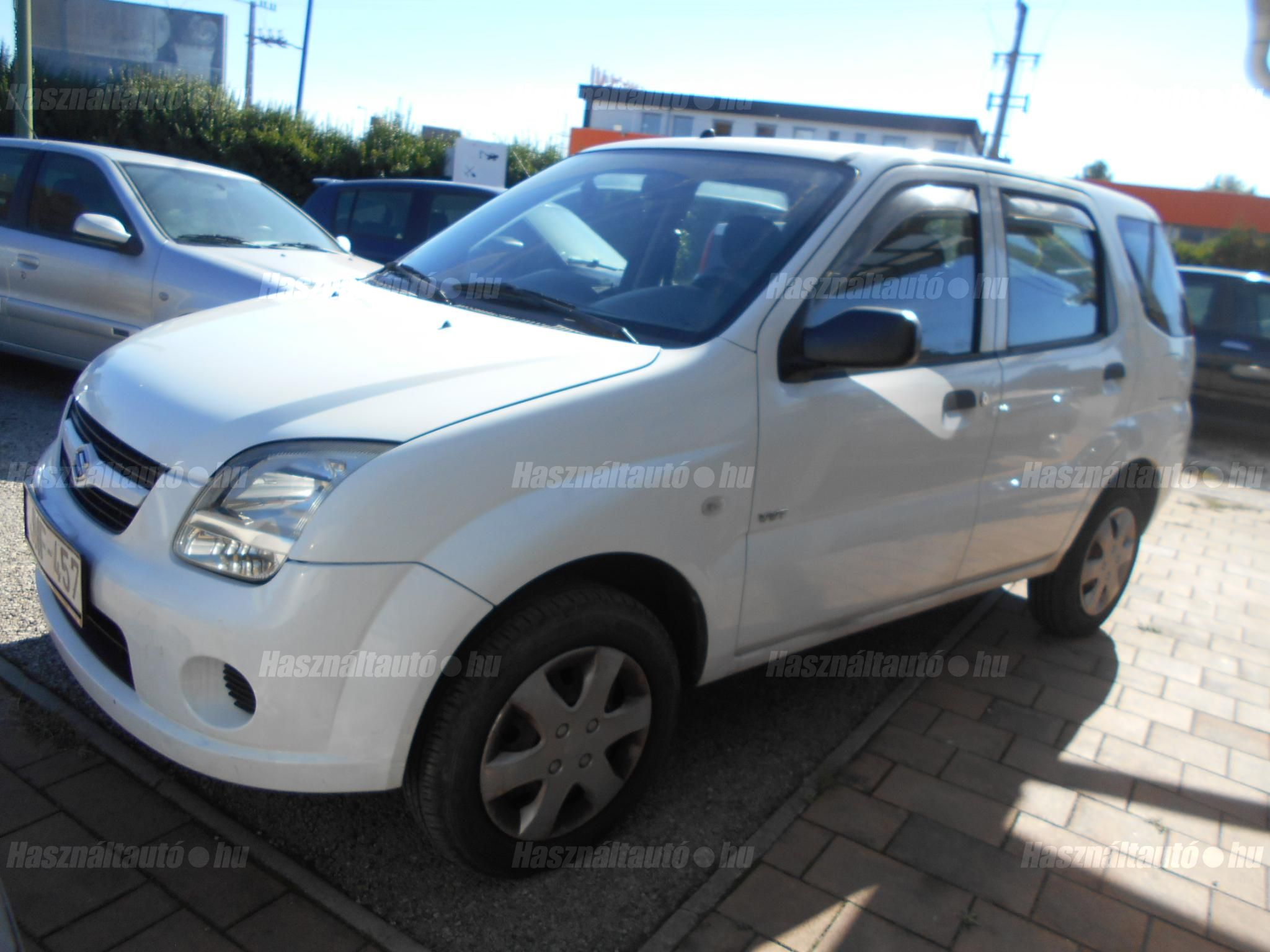 SUZUKI IGNIS 2004/12 - 1