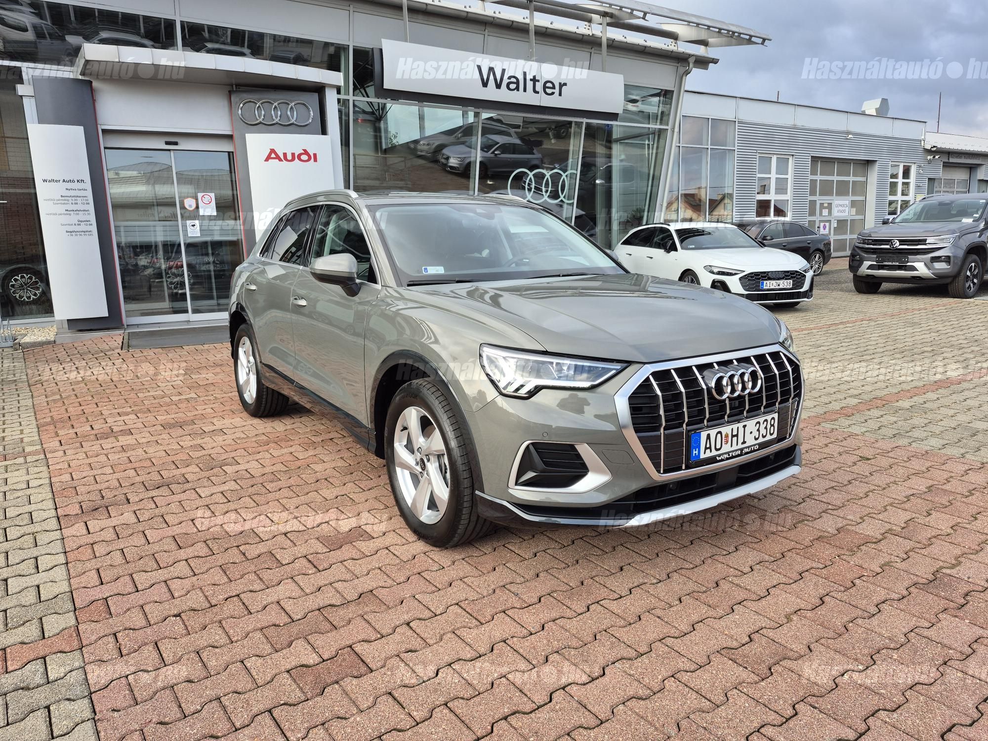 AUDI Q3 2025/10 - 1