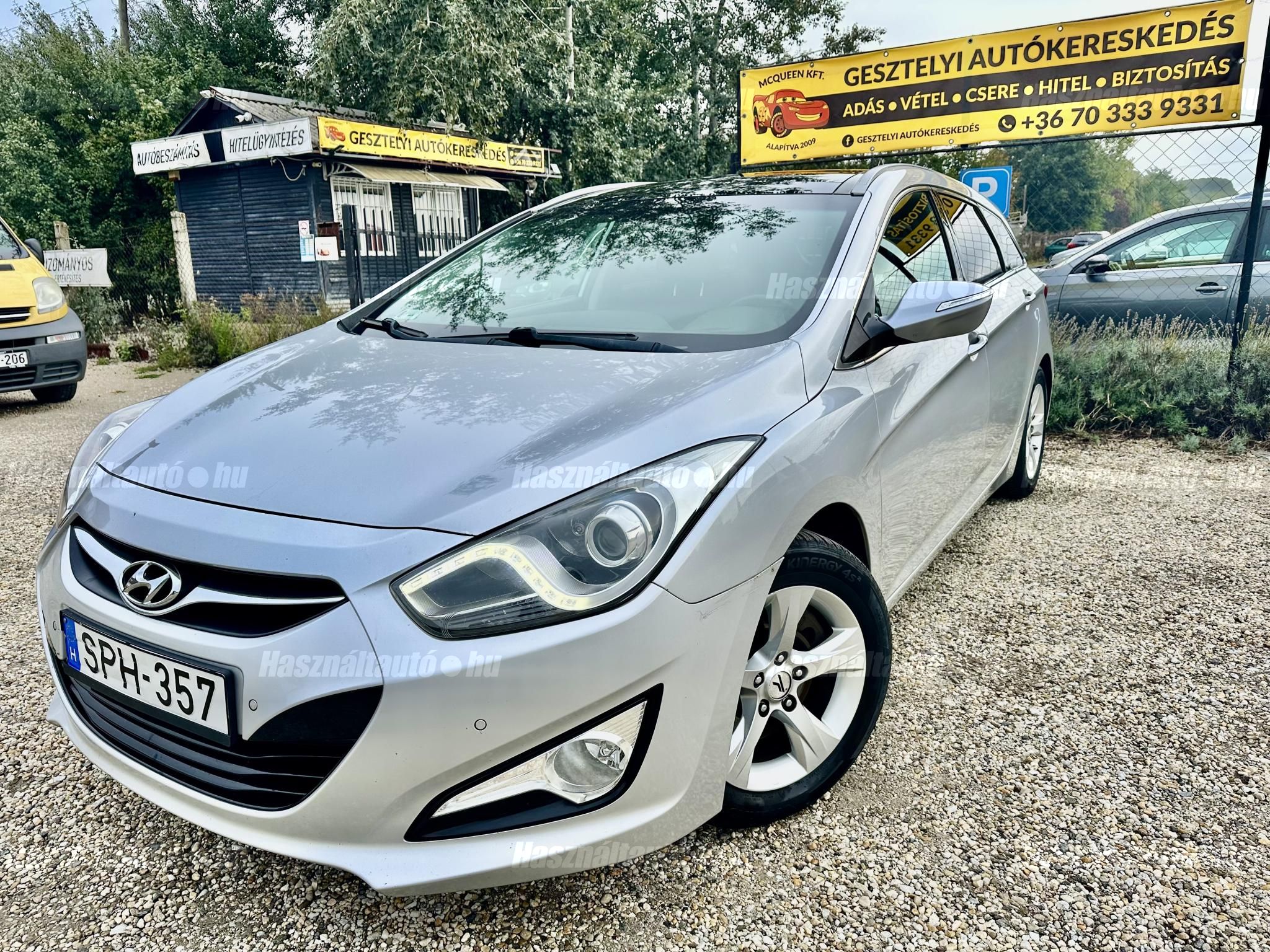 HYUNDAI I40 2012/9 - 1