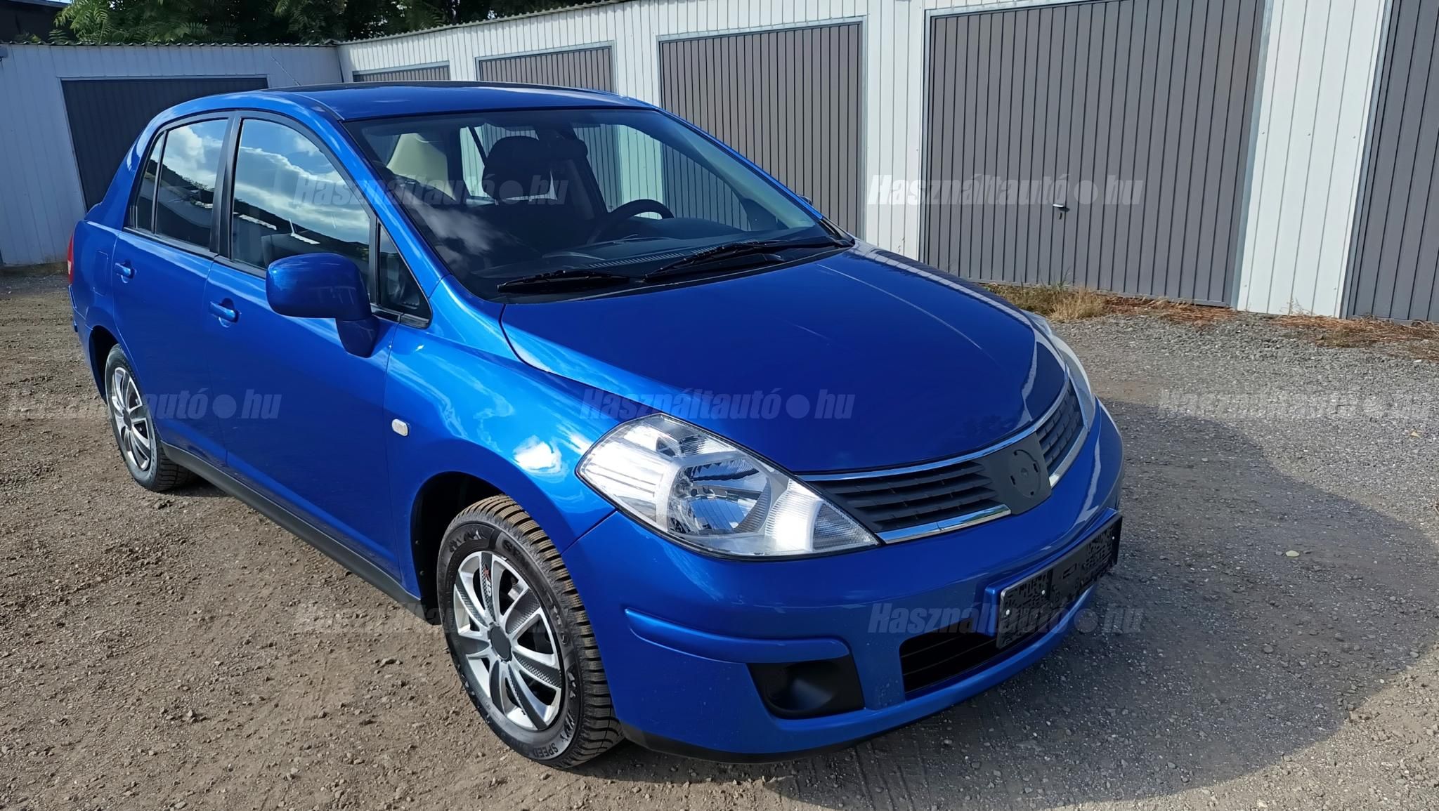 NISSAN TIIDA 2008 - 1