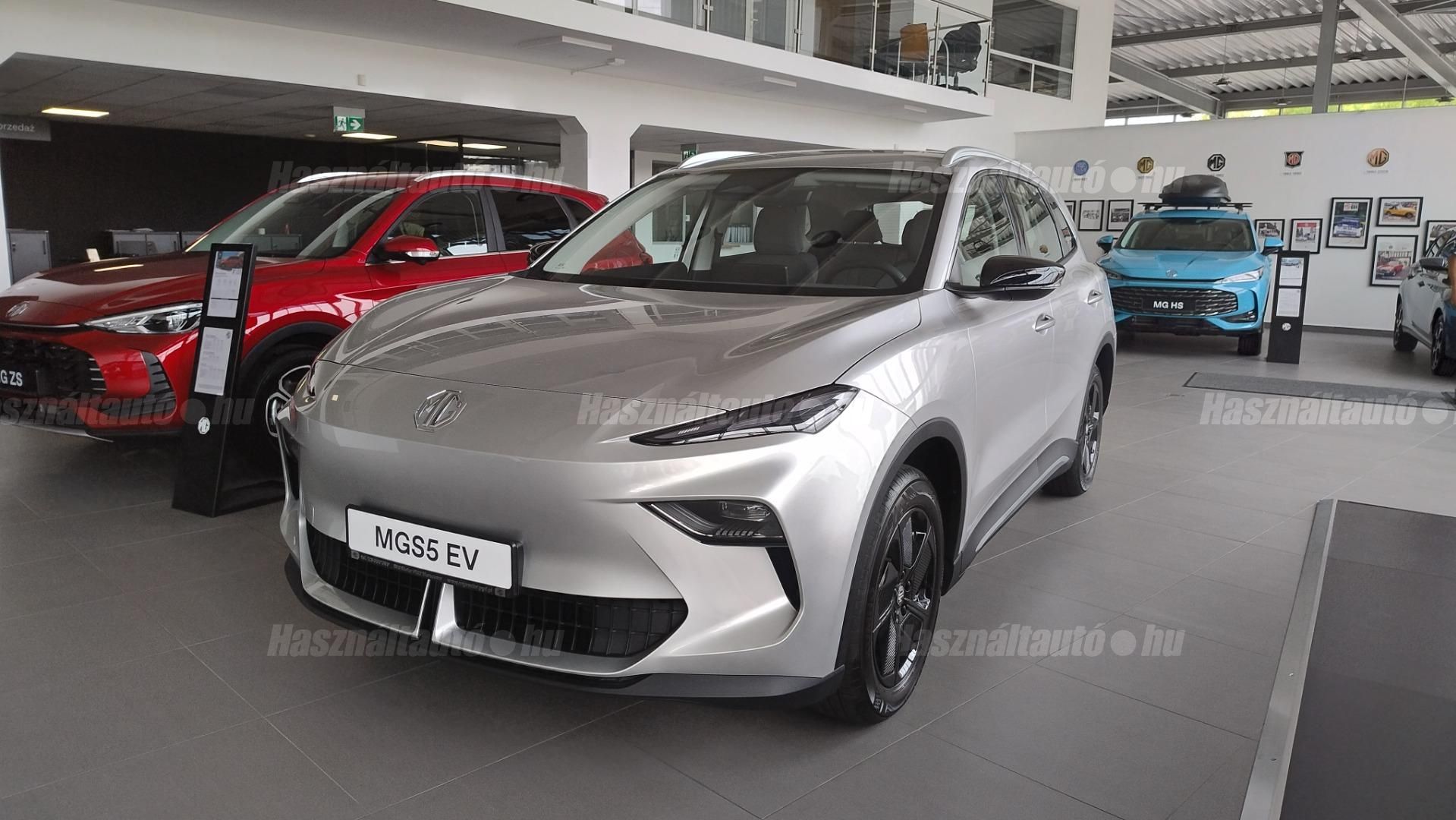 MG MGS5 EV﻿ 2025 - 1