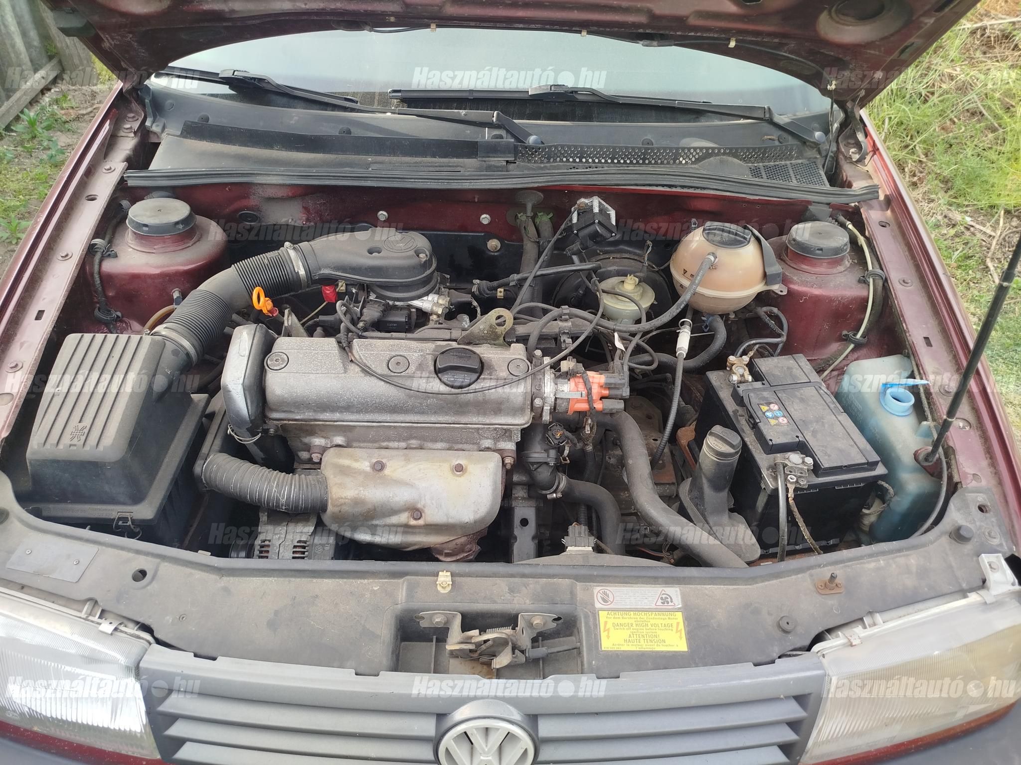 VOLKSWAGEN VENTO 1993/6 - 1
