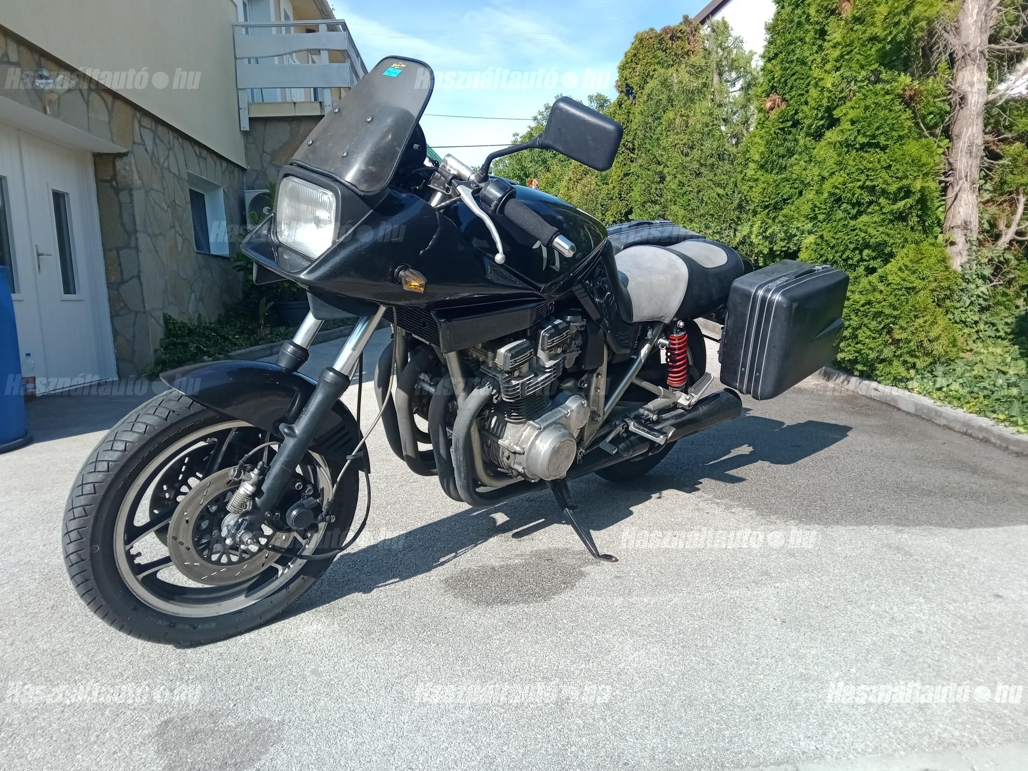 SUZUKI GSX 750 S (KATANA) 1983/1 - 1