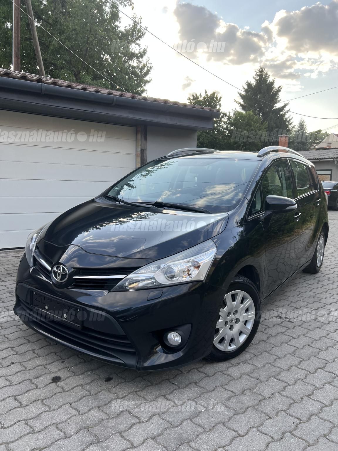 TOYOTA COROLLA VERSO 2015/10 - 1