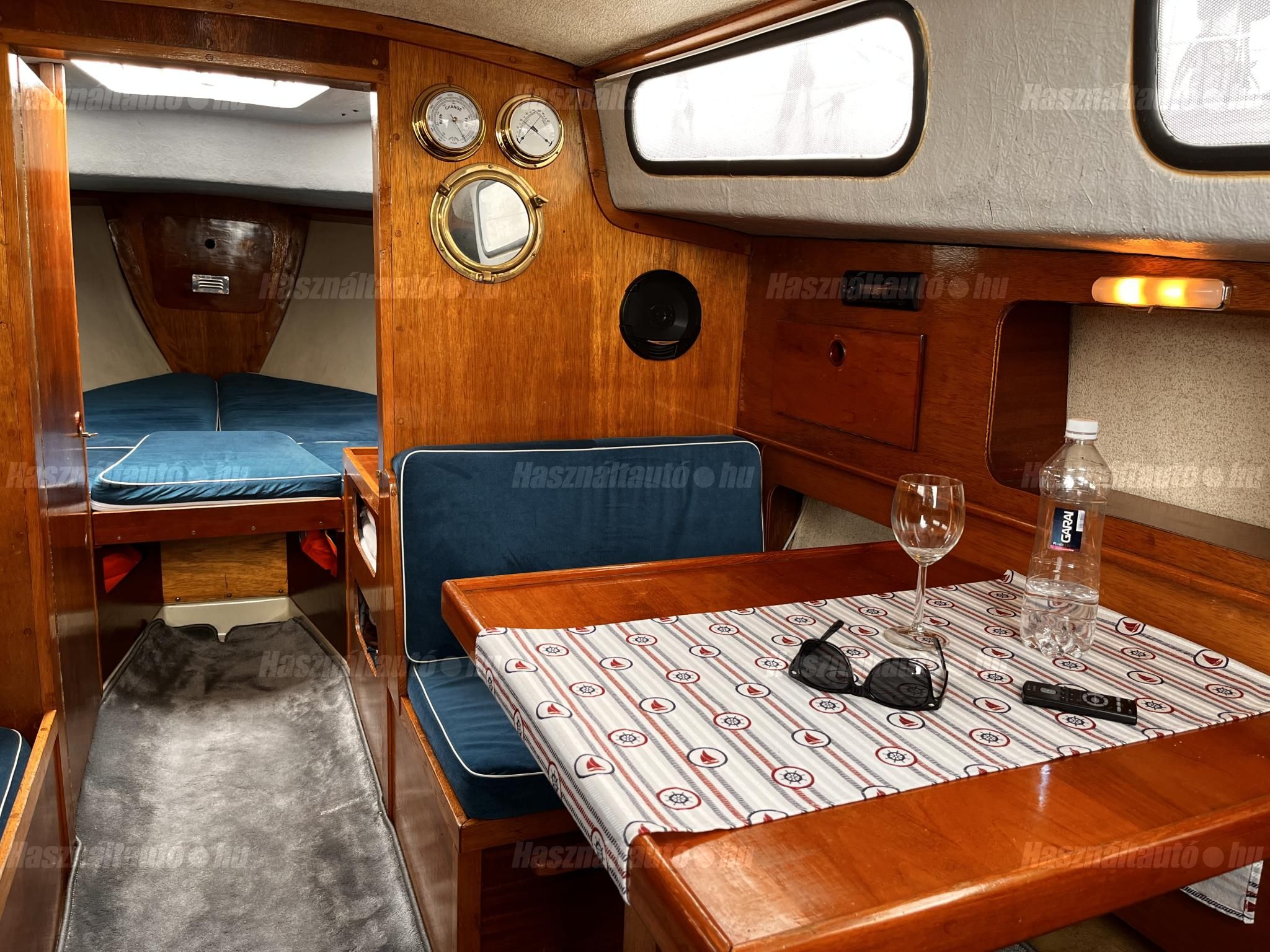 ALBIN MARINE 1976 - 1