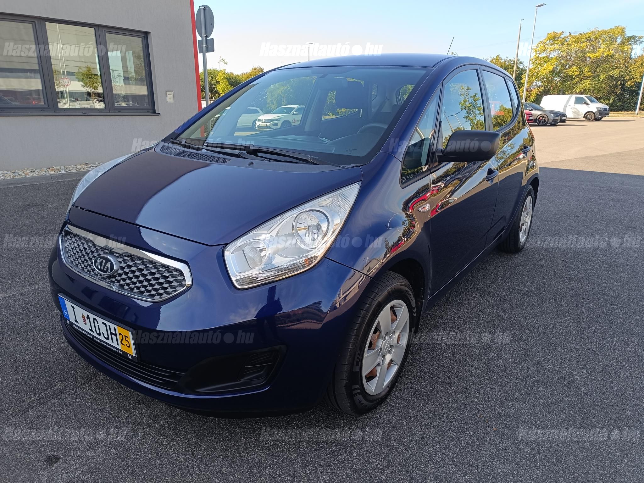 KIA VENGA 2011/11 - 1
