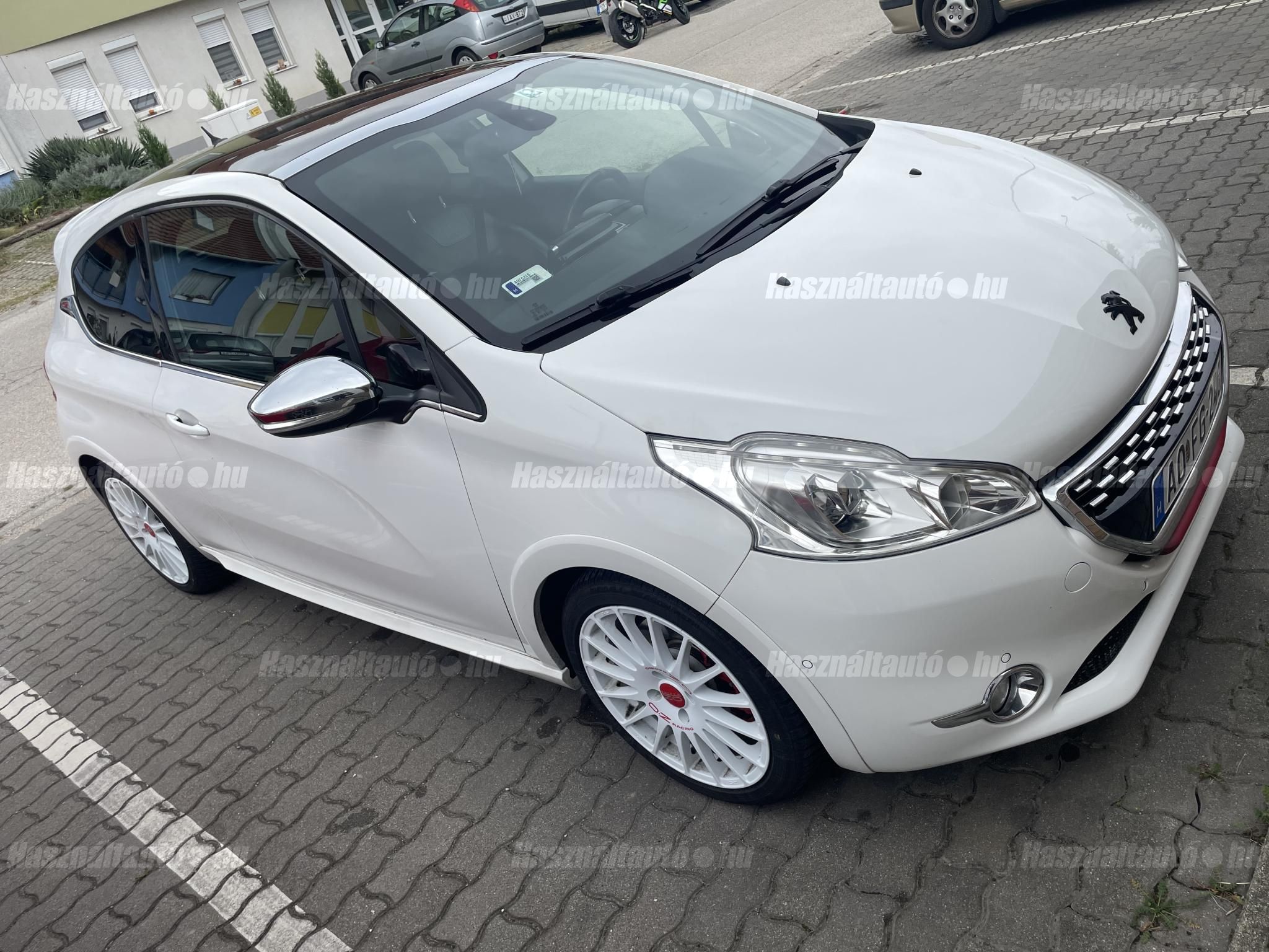 PEUGEOT 208 2013/7 - 1