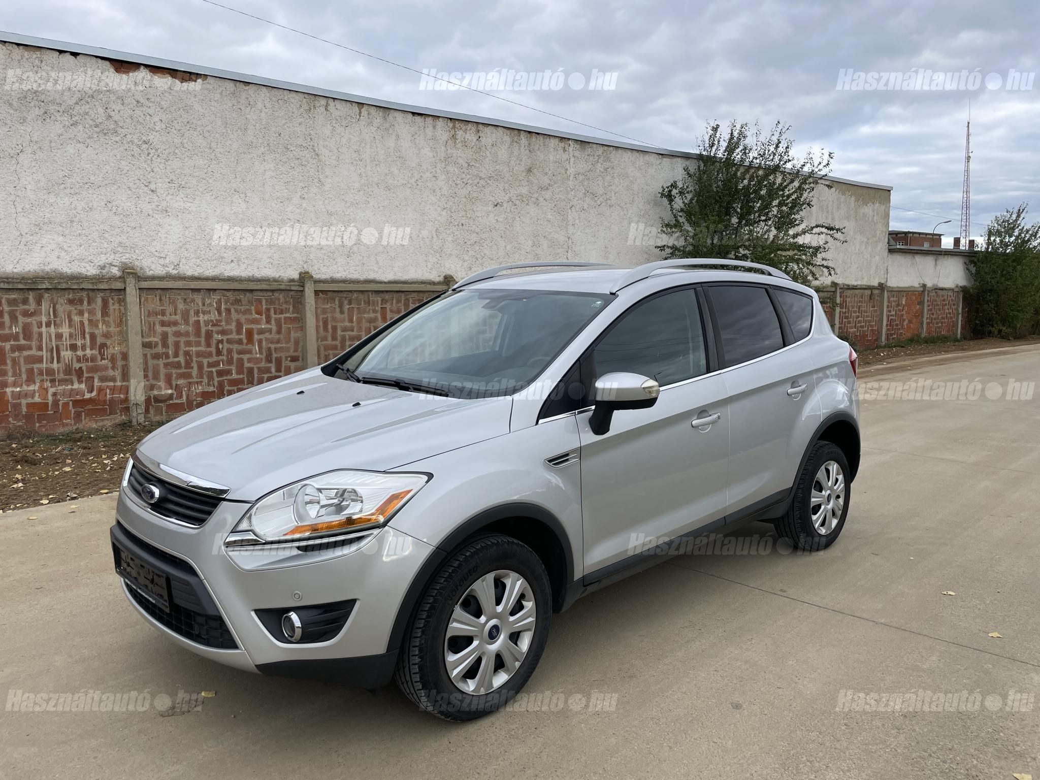 FORD KUGA 2011/3 - 1
