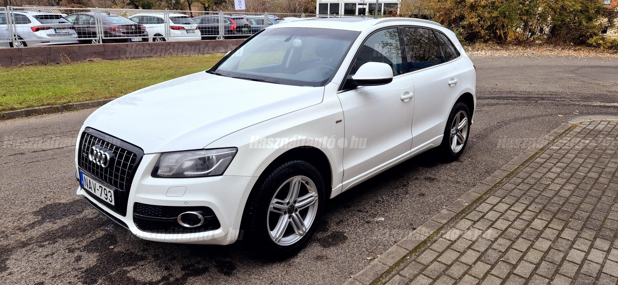 AUDI Q5 2012/7 - 1