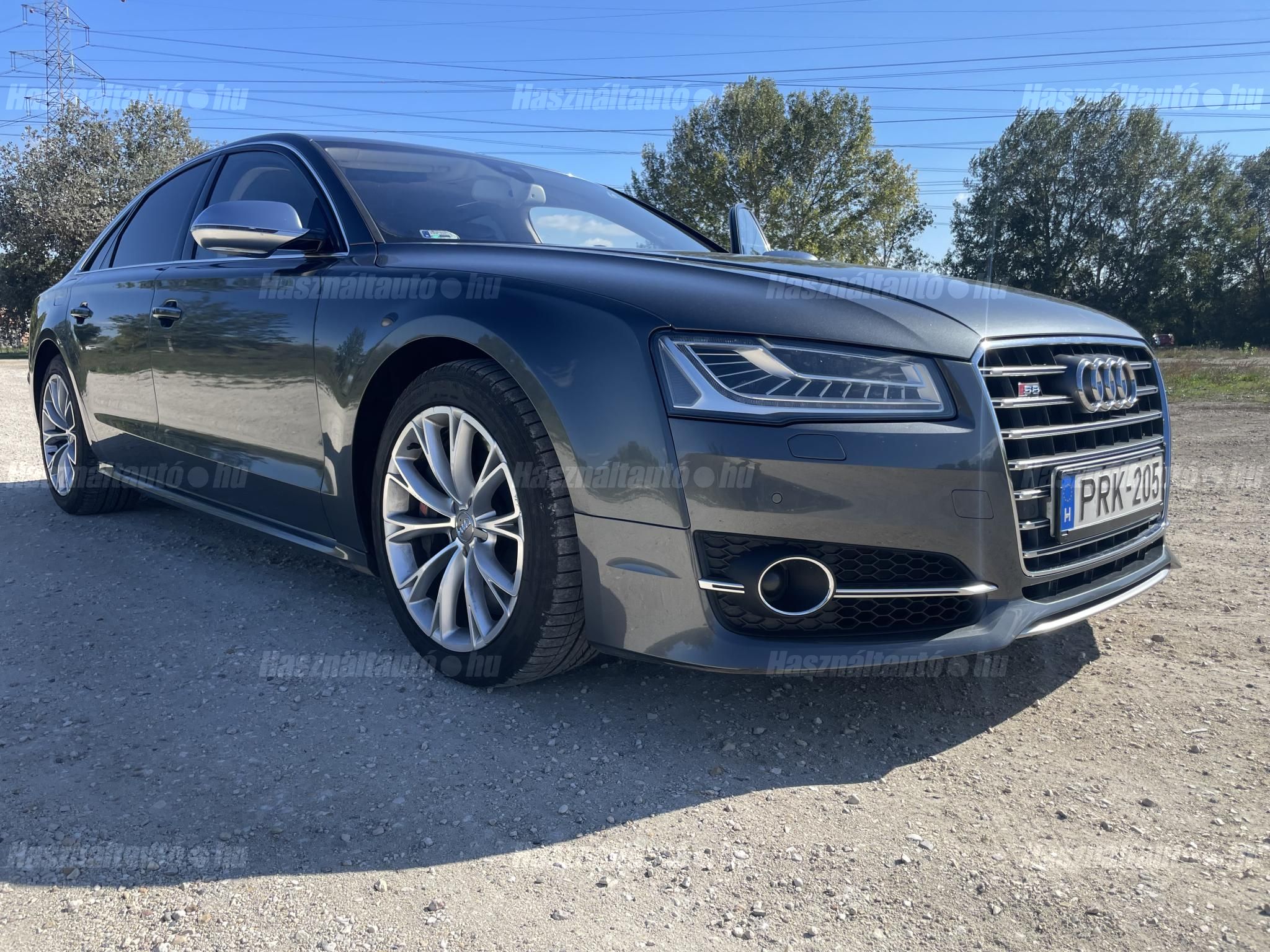 AUDI S8 2015/10 - 1