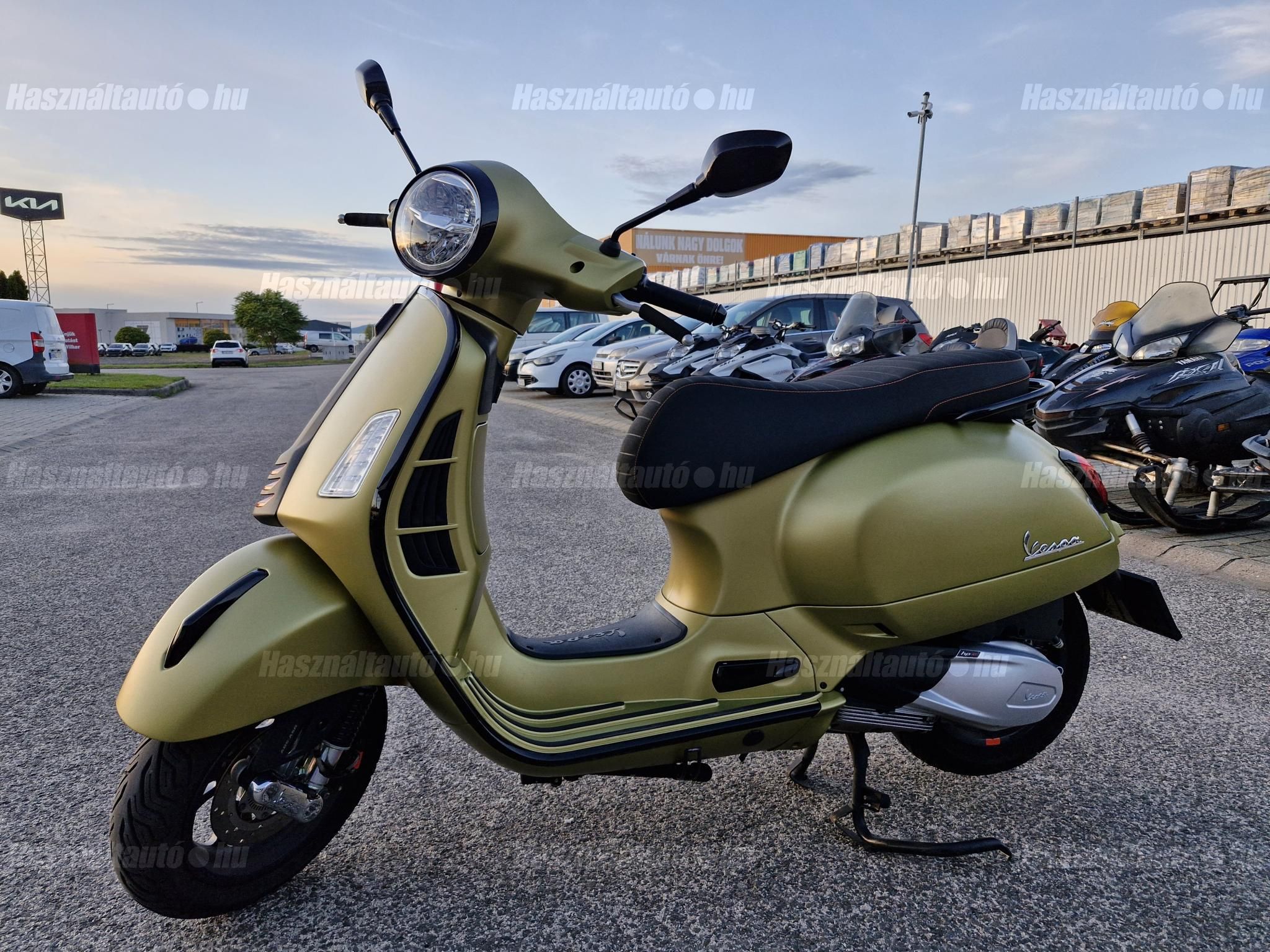 VESPA GTS 2023/8 - 1
