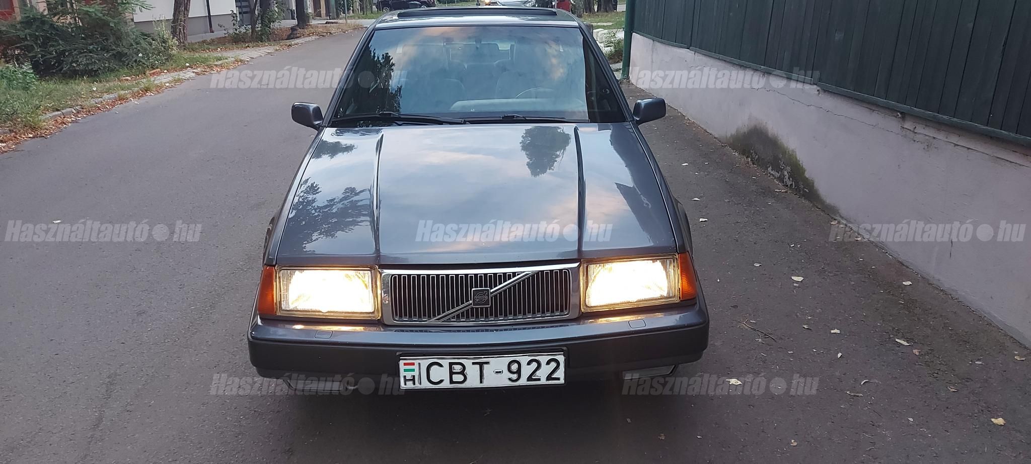 VOLVO 460 1992/4 - 1